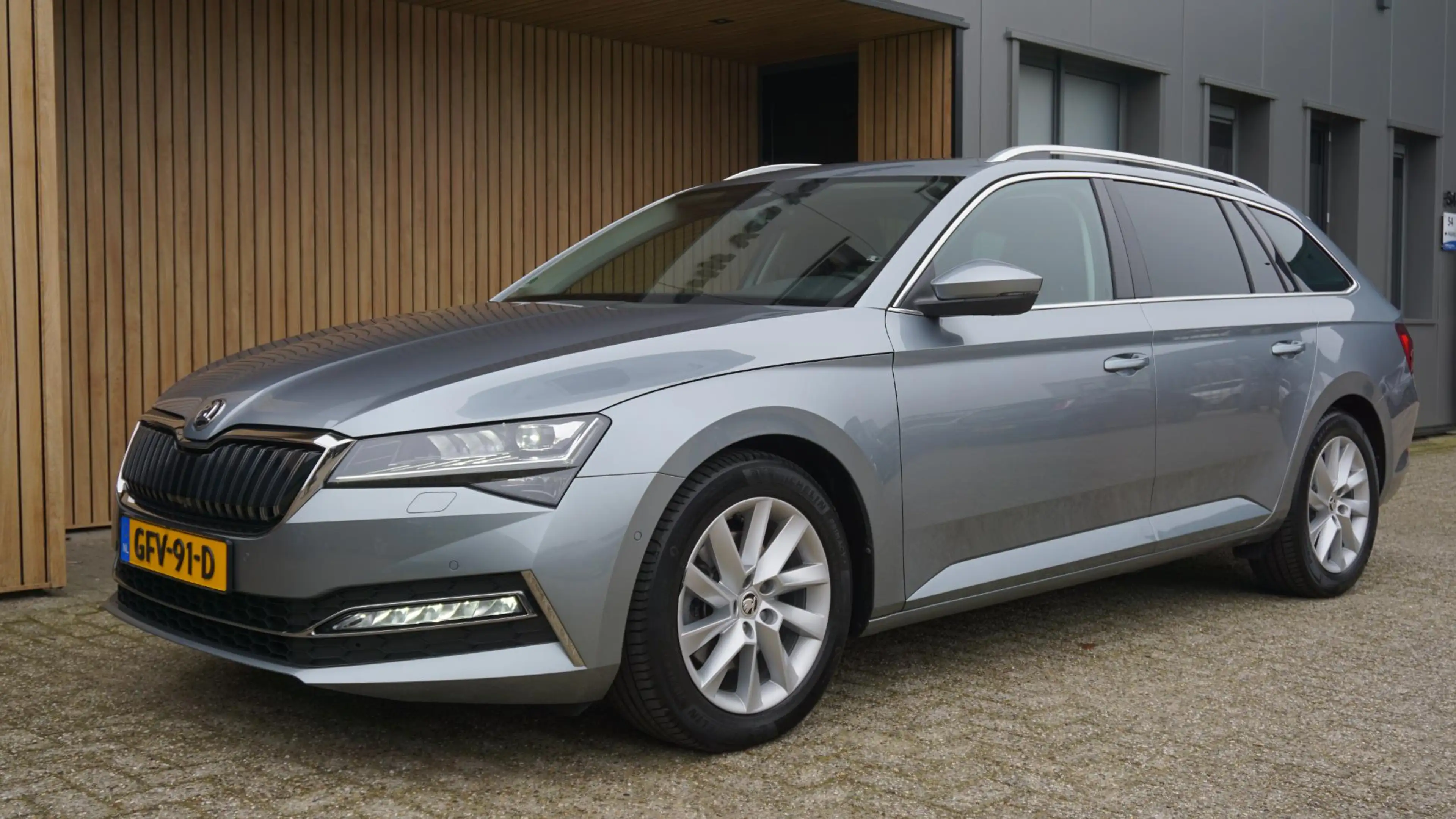 Skoda Superb Combi 1.4 TSI 218pk iV Business Edition Pano.Dak 3 — photo 4