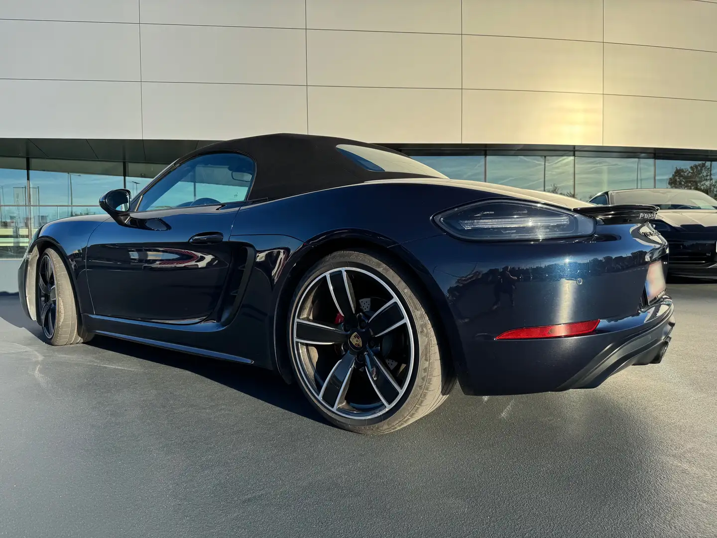 Porsche Boxster 718 Boxster GTS - Sport Chrono - Approved Blau - 2