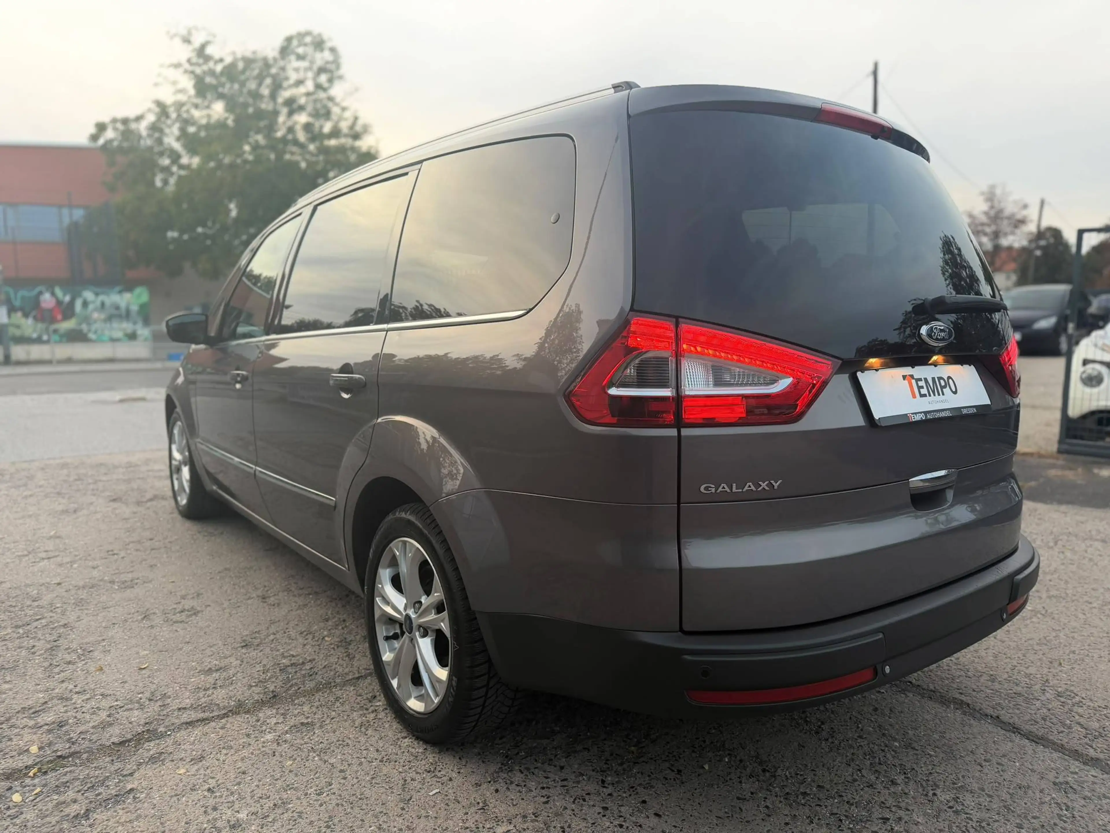 Ford Galaxy Titanium 1.Hand Top Zustand — photo 5