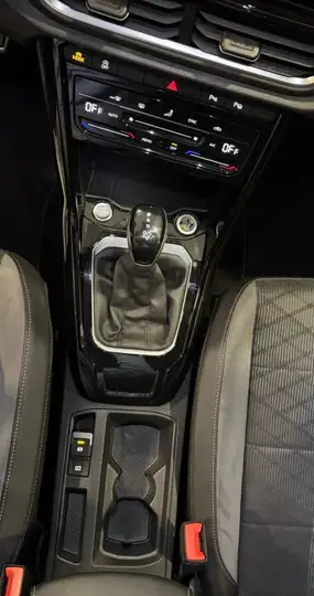 Volkswagen T-Roc R-Line 1.5 TSI EVO DSG7 2023, foto 12
