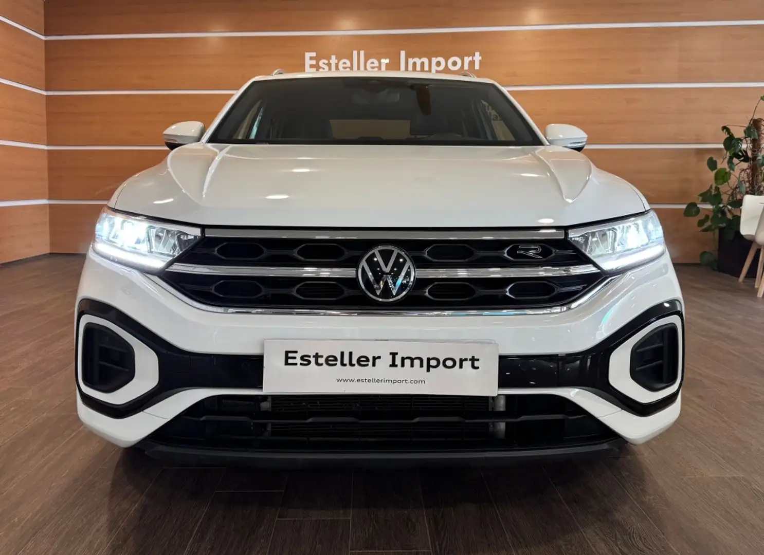 Volkswagen T-Roc 1.5 TSI R-Line kW DSG7 110KW Blanco - 2