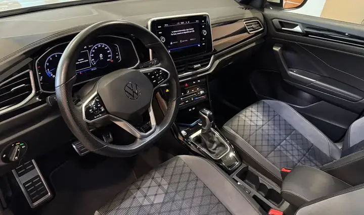 Volkswagen T-Roc R-Line 1.5 TSI EVO DSG7 2023, foto 18