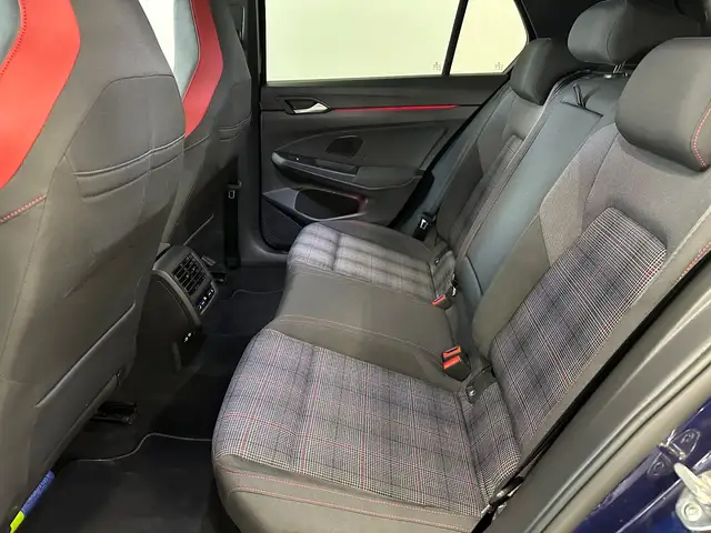 Volkswagen Golf view 7