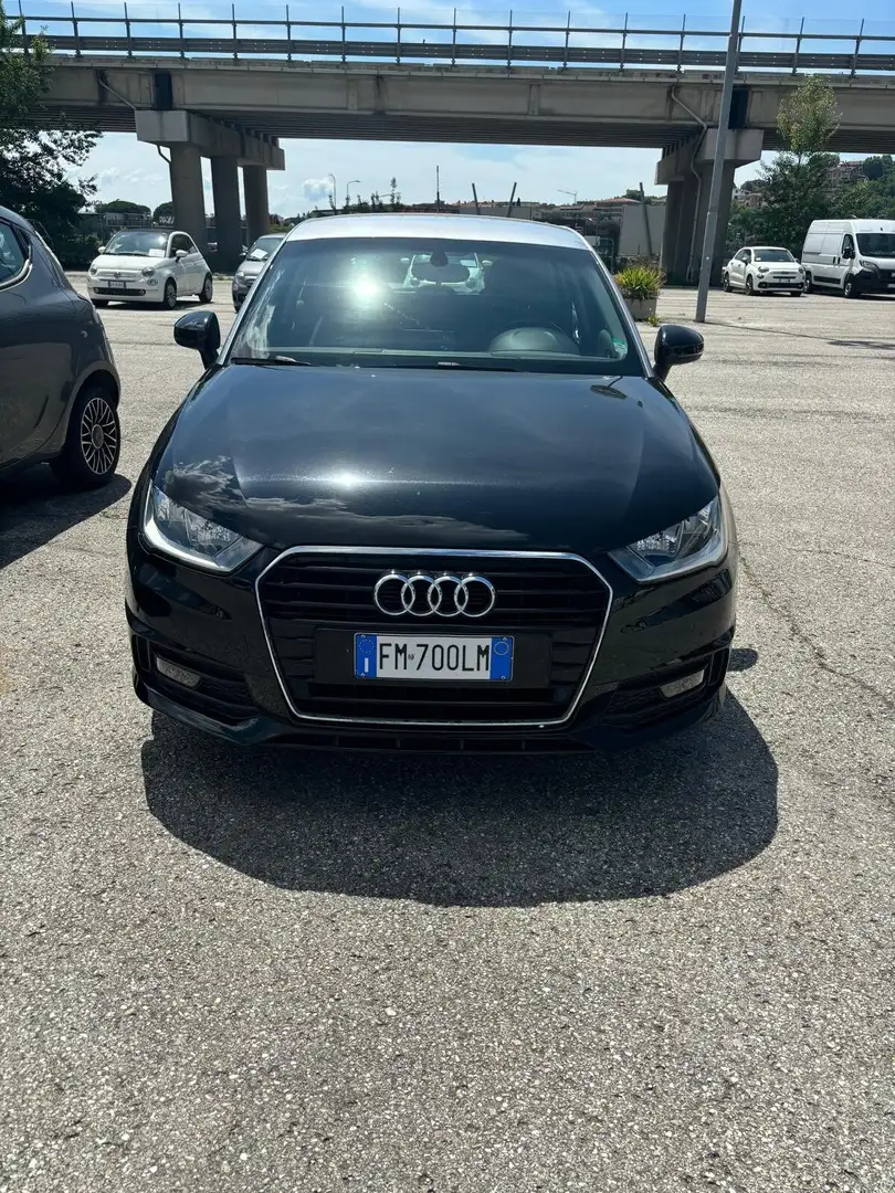 Audi A1 A1 SPB 1.6 TDI 116 CV Design Negro - 1