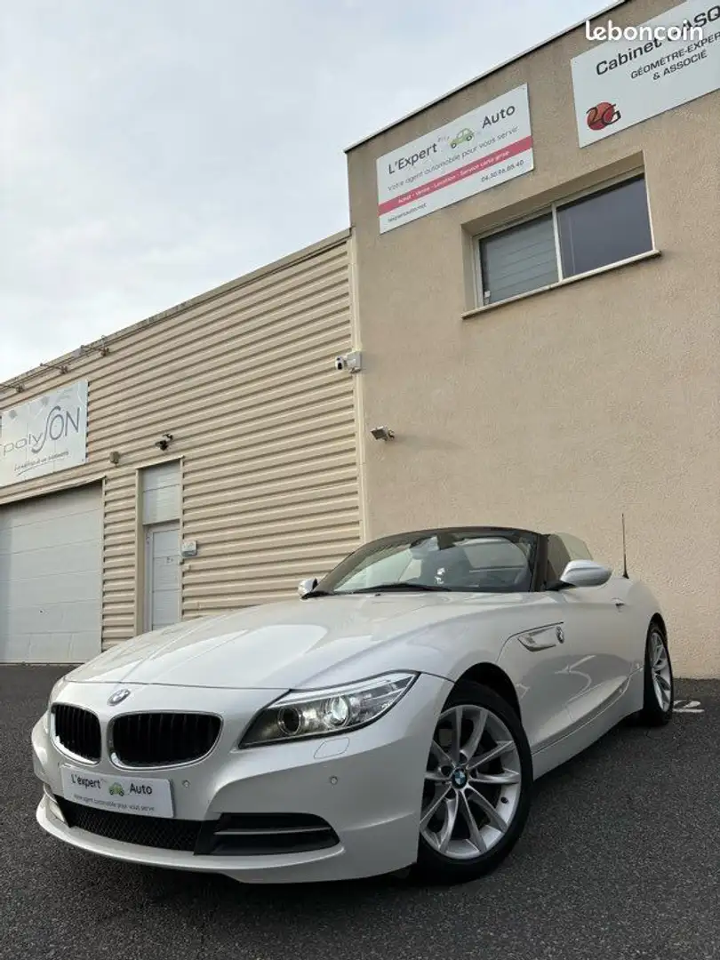 BMW Z4 (E89) sDrive18i Lounge BVA8 Garantie 3 mois Szürke - 1