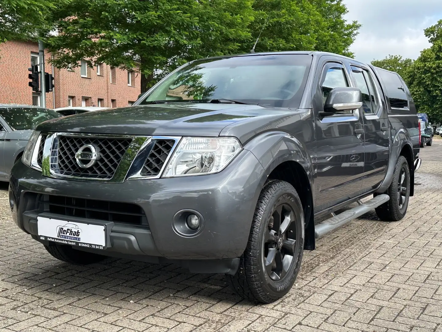Nissan Navara Pickup Double Cab SE 4X4 5-Sitzer Blau - 2