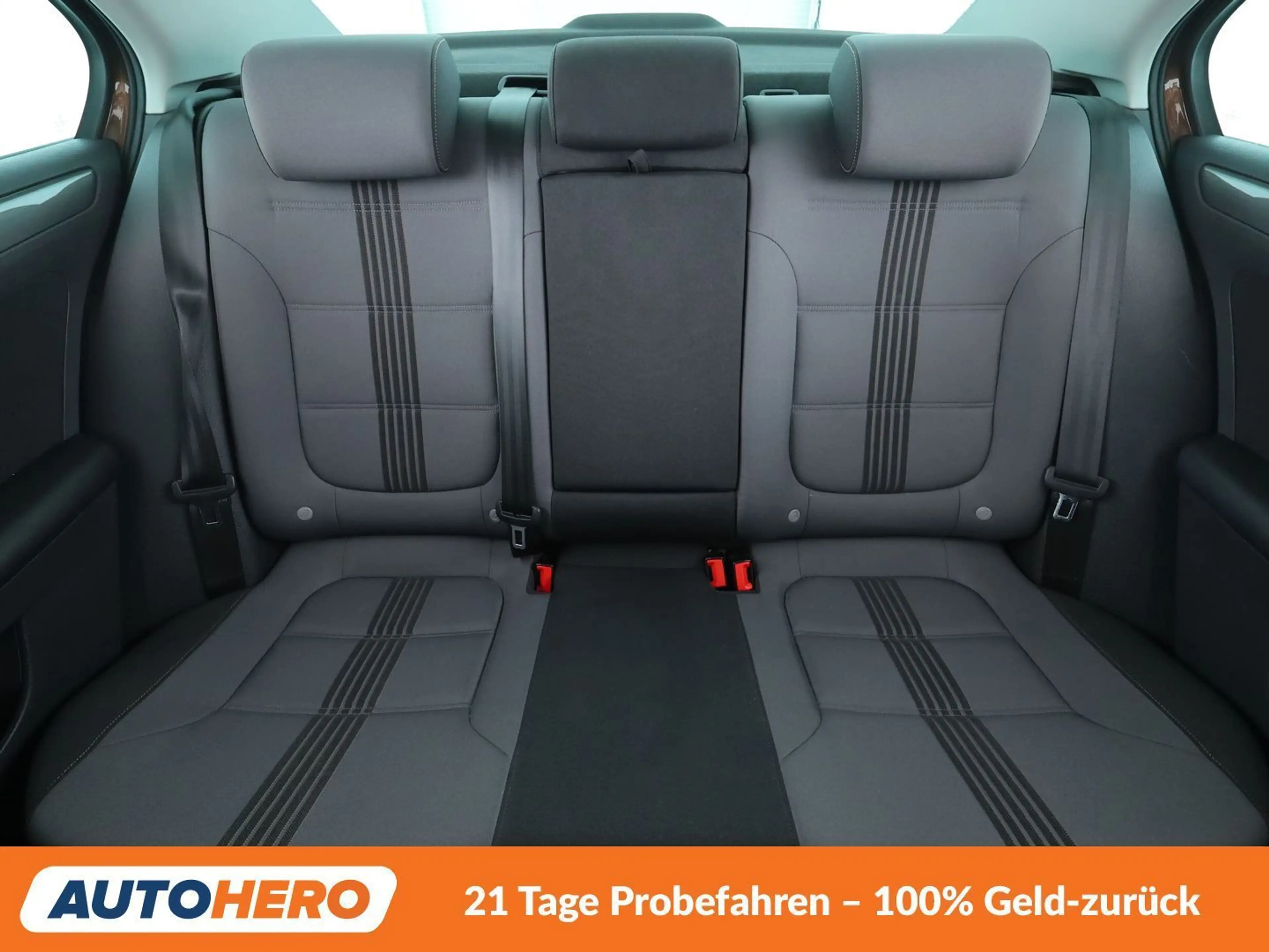 Volkswagen Jetta 2.0 TDI Allstar BlueMotion Tech*NAVI*TEMPO — photo 15