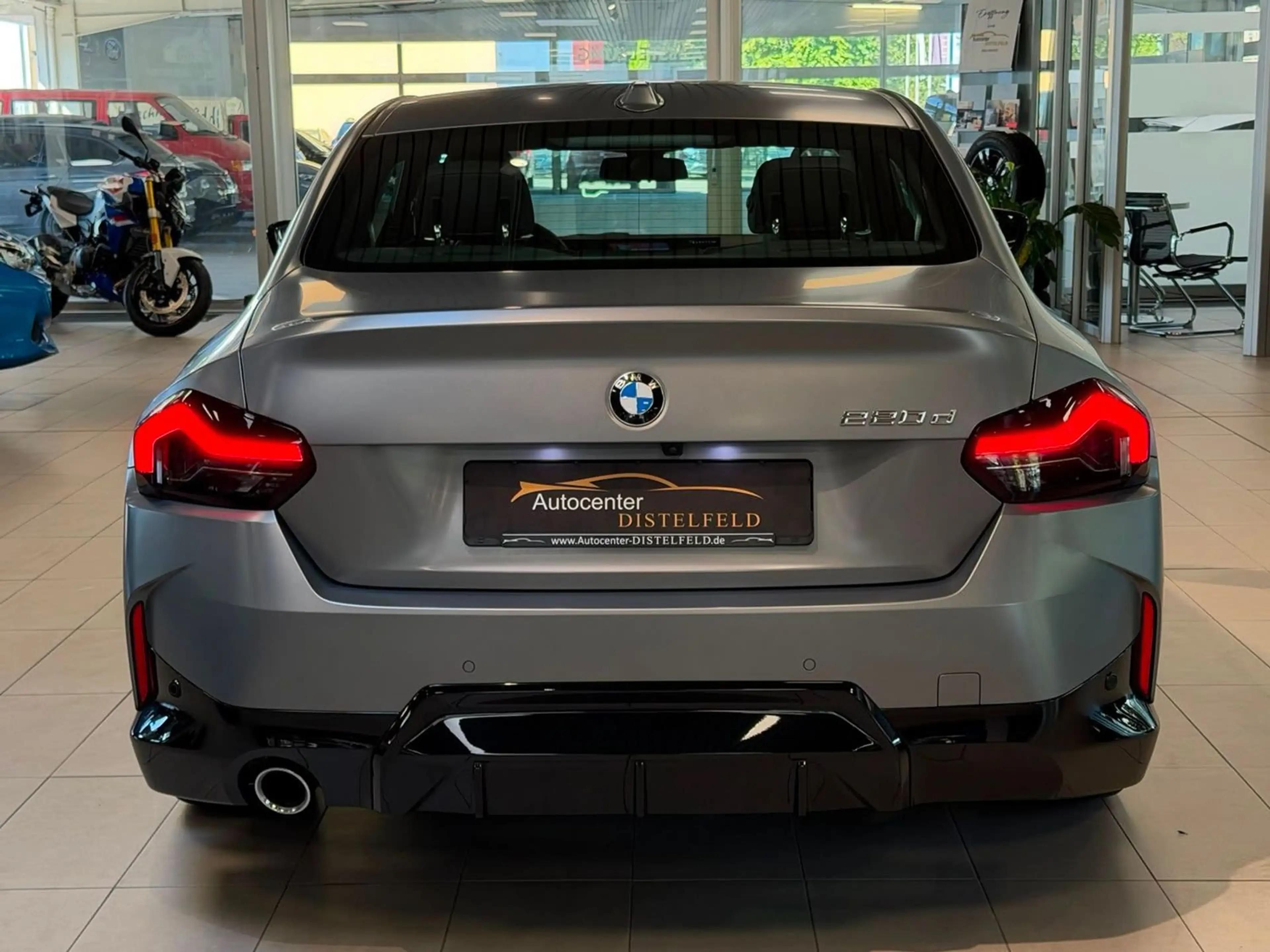 BMW 220 d M Sport Automatik FROZEN PURE GREY Garantie — photo 6