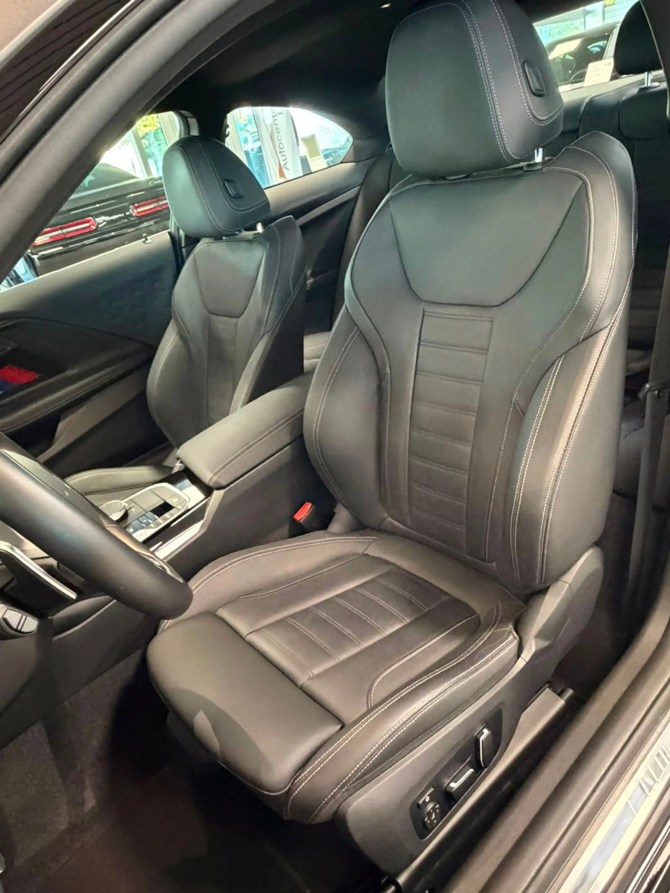 BMW 220 d M Sport Automatik FROZEN PURE GREY Garantie — photo 13
