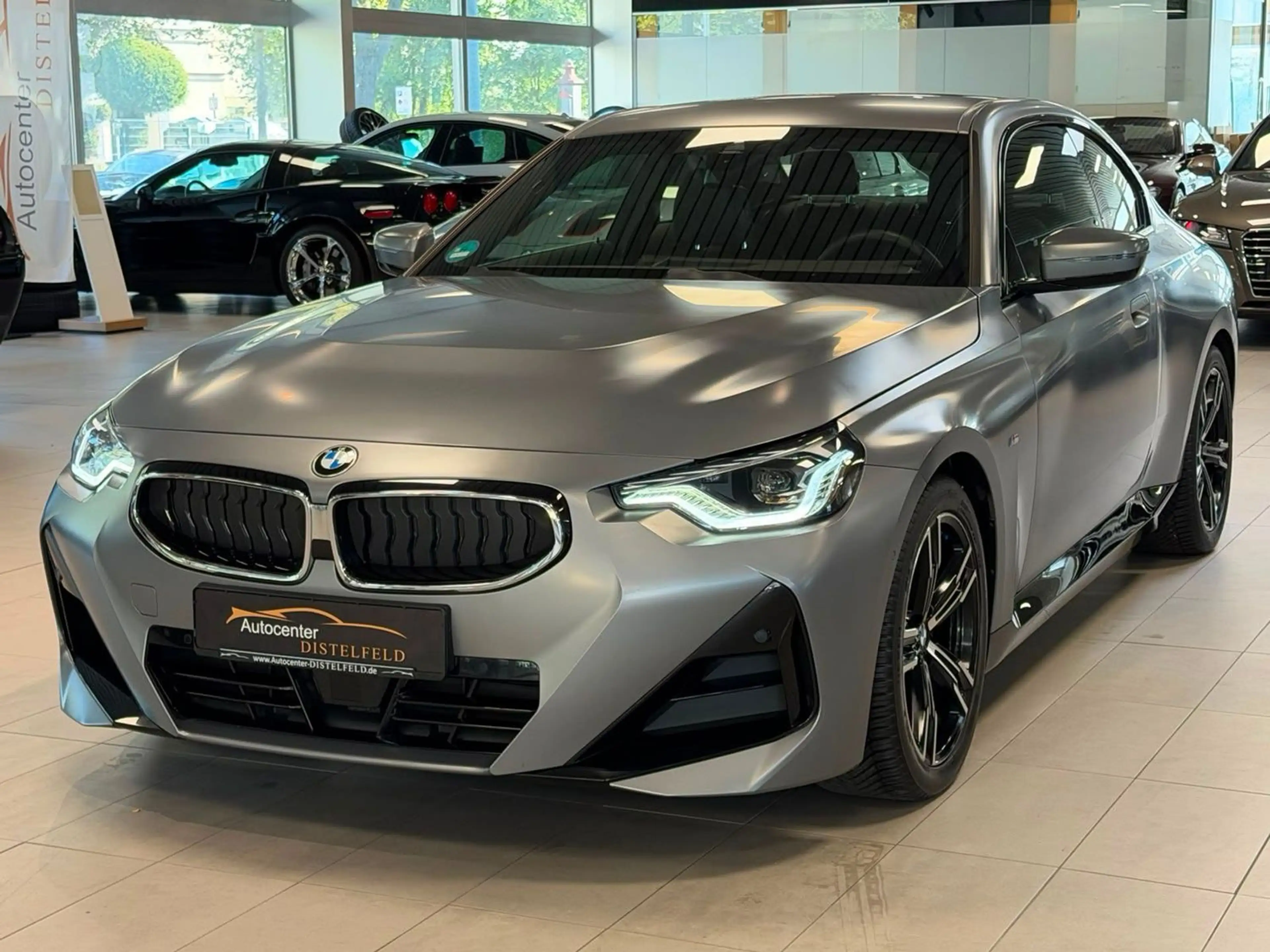 BMW 220 d M Sport Automatik FROZEN PURE GREY Garantie — photo 3