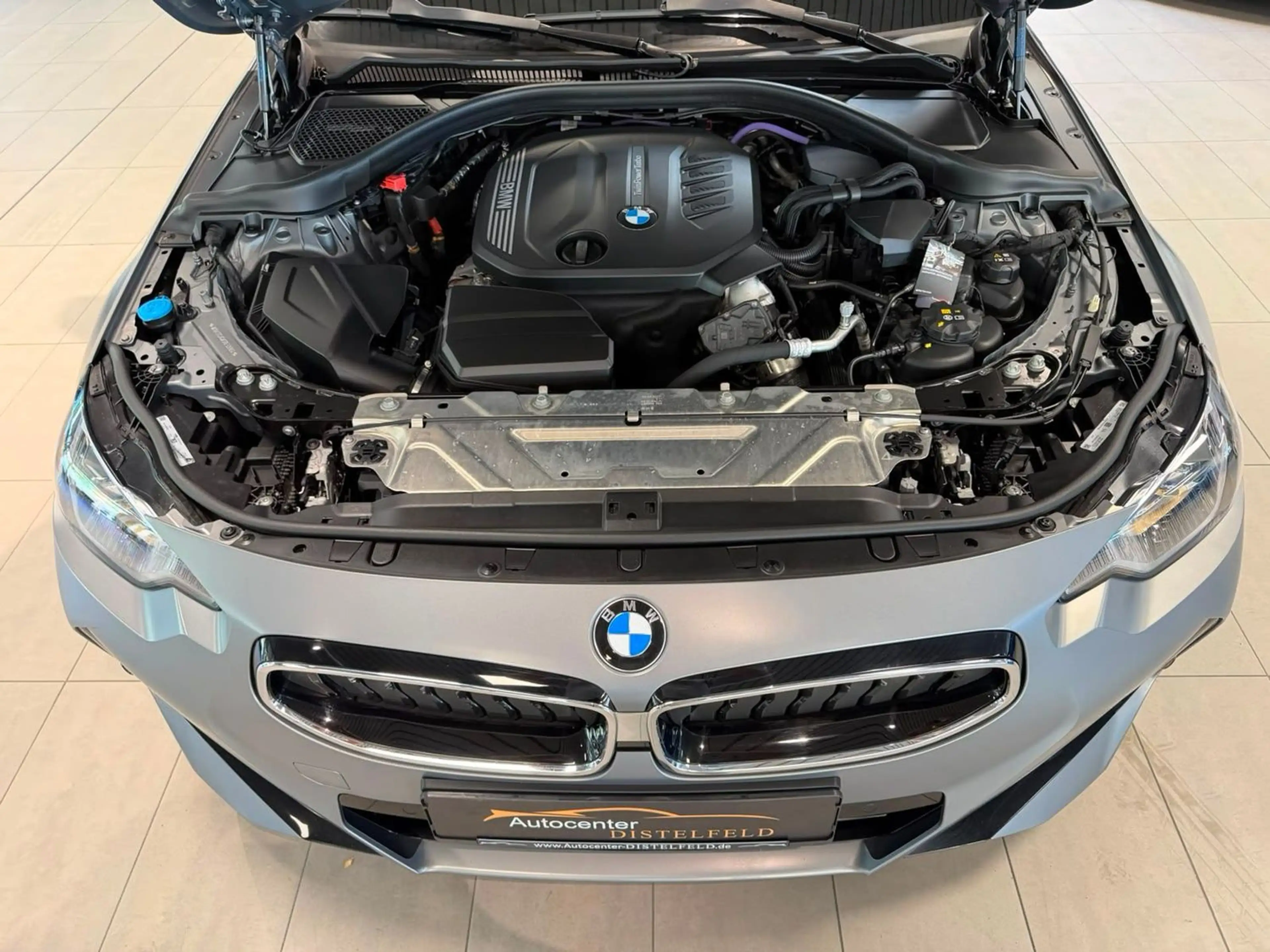 BMW 220 d M Sport Automatik FROZEN PURE GREY Garantie — photo 15