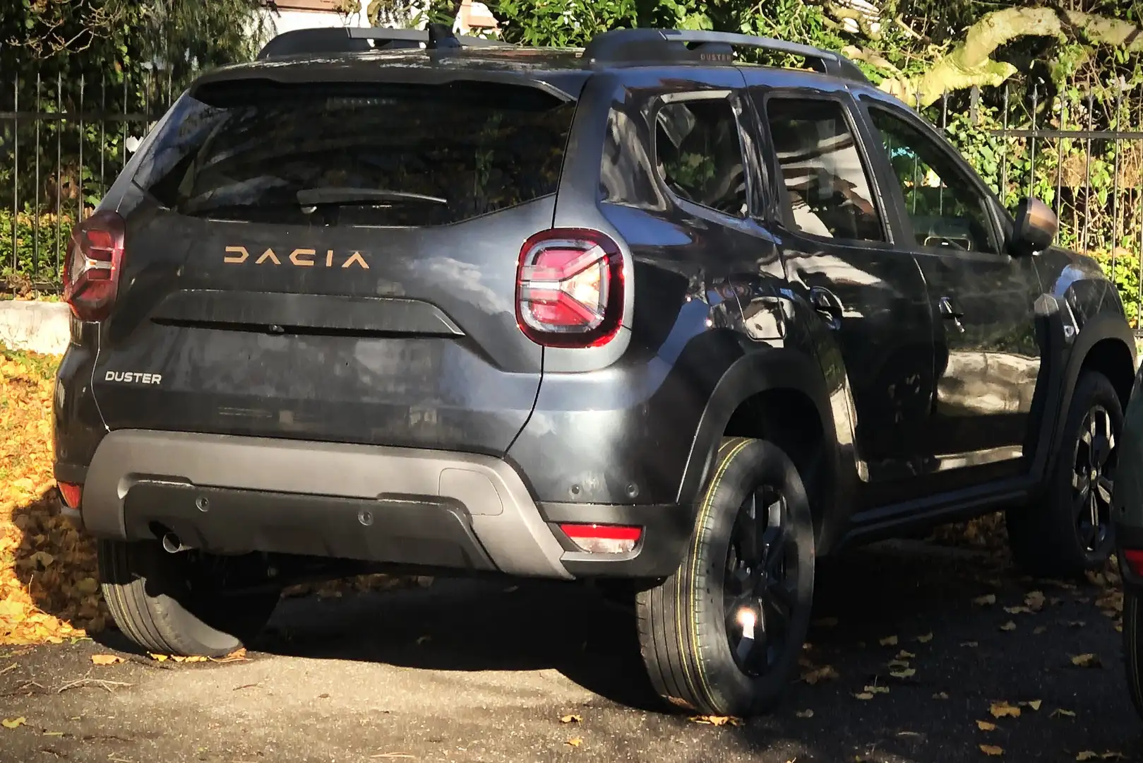 Dacia Duster DUSTER ph 2 EXTREME TCE 150 EDC Gris - 2