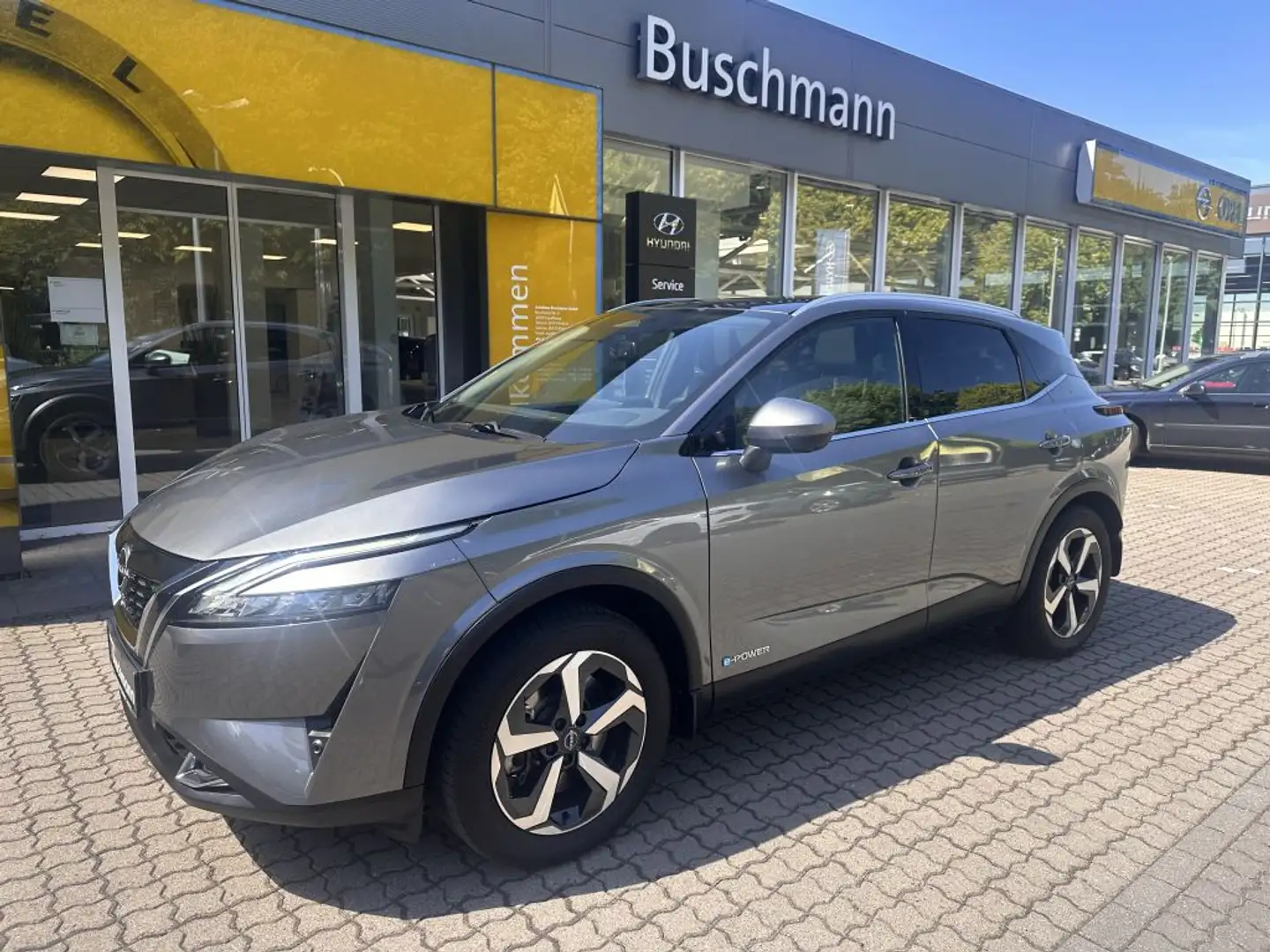 Nissan Qashqai 1.5 VC-T e-Power N-Connecta +WINTERKOMPLETTRÄDER+ Grau - 1