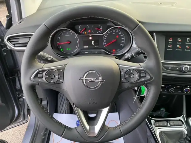 Opel Crossland view 8