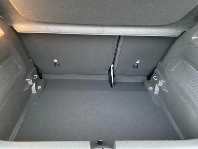 Opel Crossland view 28