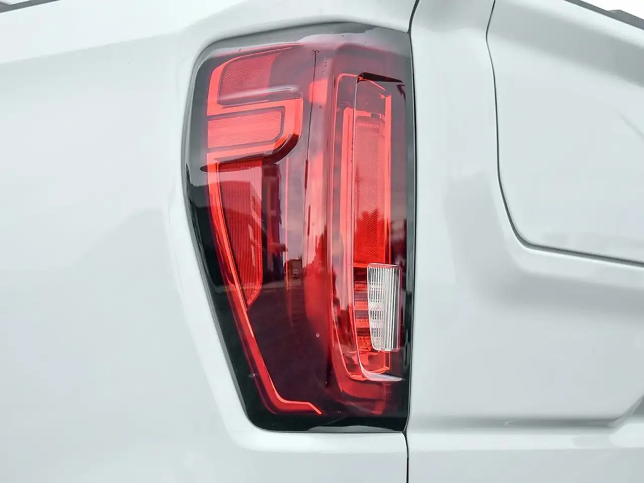 GMC Sierra 1500 photo GMC Sierra 1500