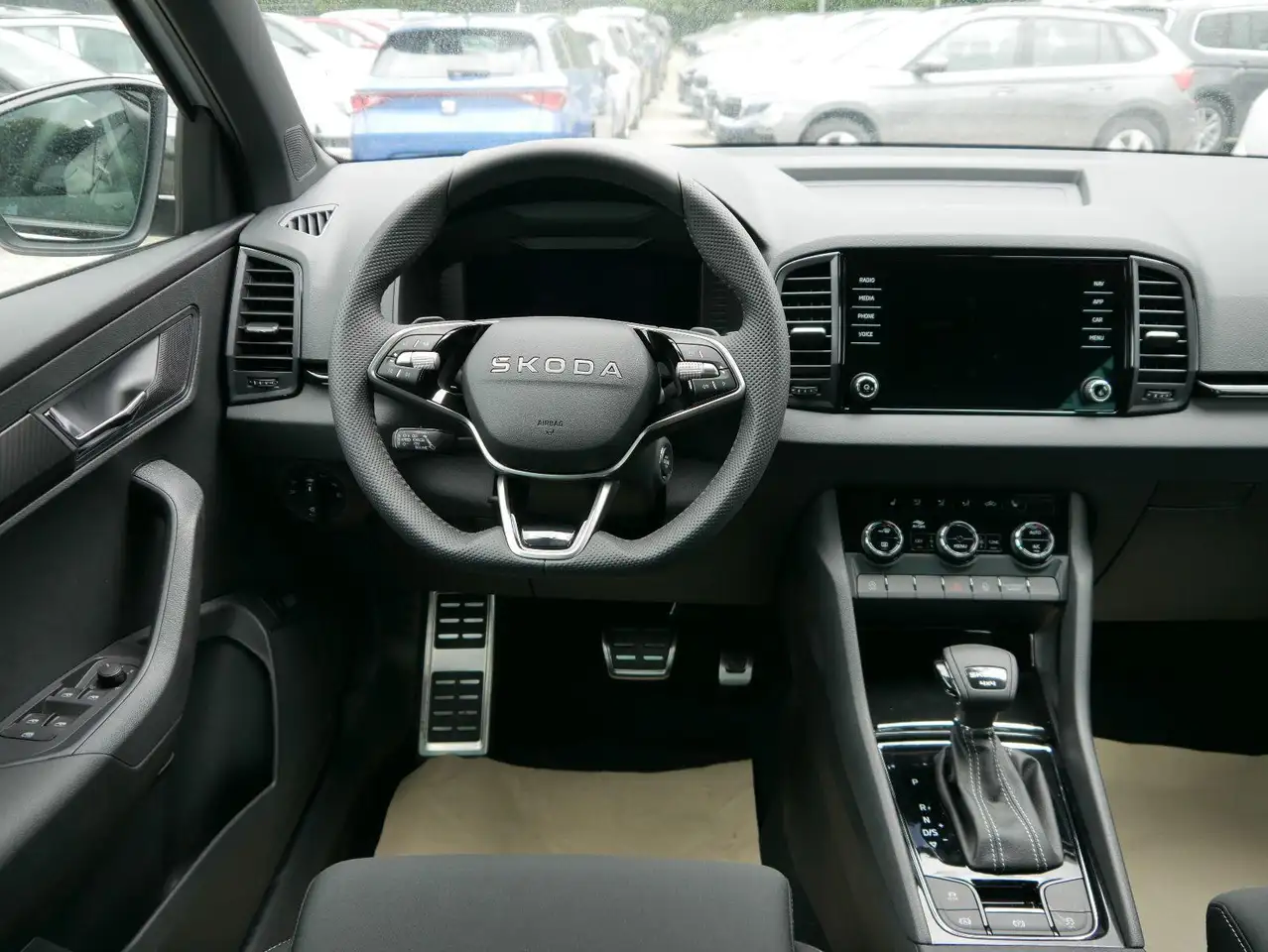 Skoda Karoq 2026 — фото 10