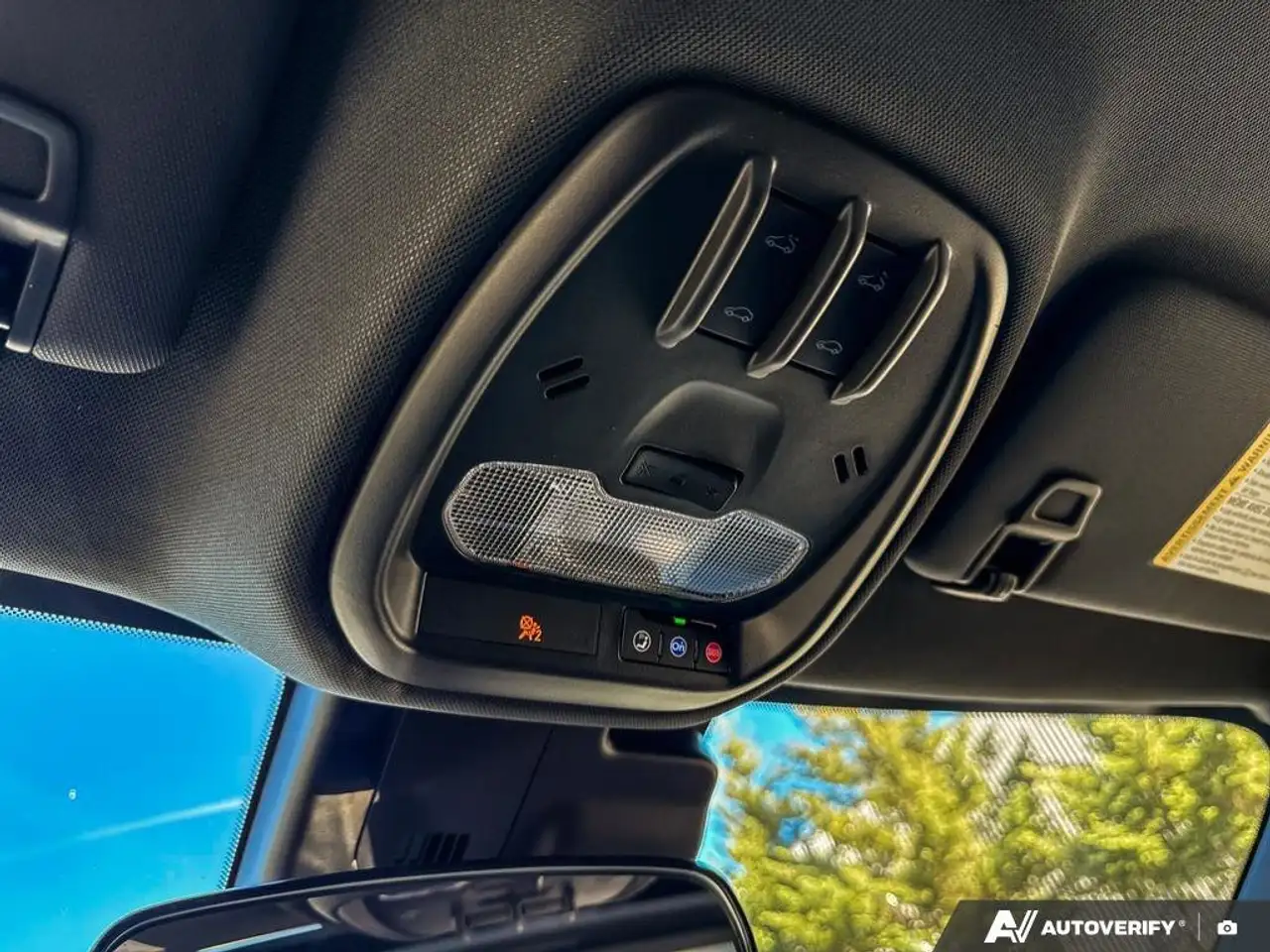 Chevrolet Trax снимка Chevrolet Trax