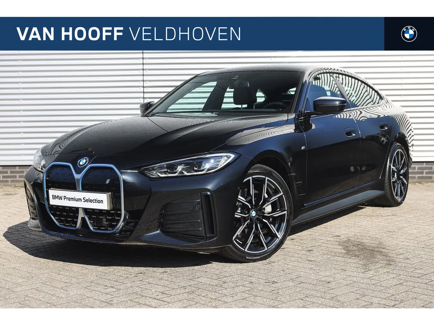 BMW i4 eDrive40 M Sport / Parking Assistant / Widescreen Noir - 1