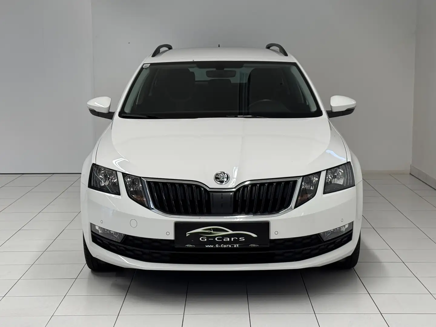 Skoda Octavia Combi 1,6 TDI Ambition *Facelift*Navi*Tempomat* Weiß - 2