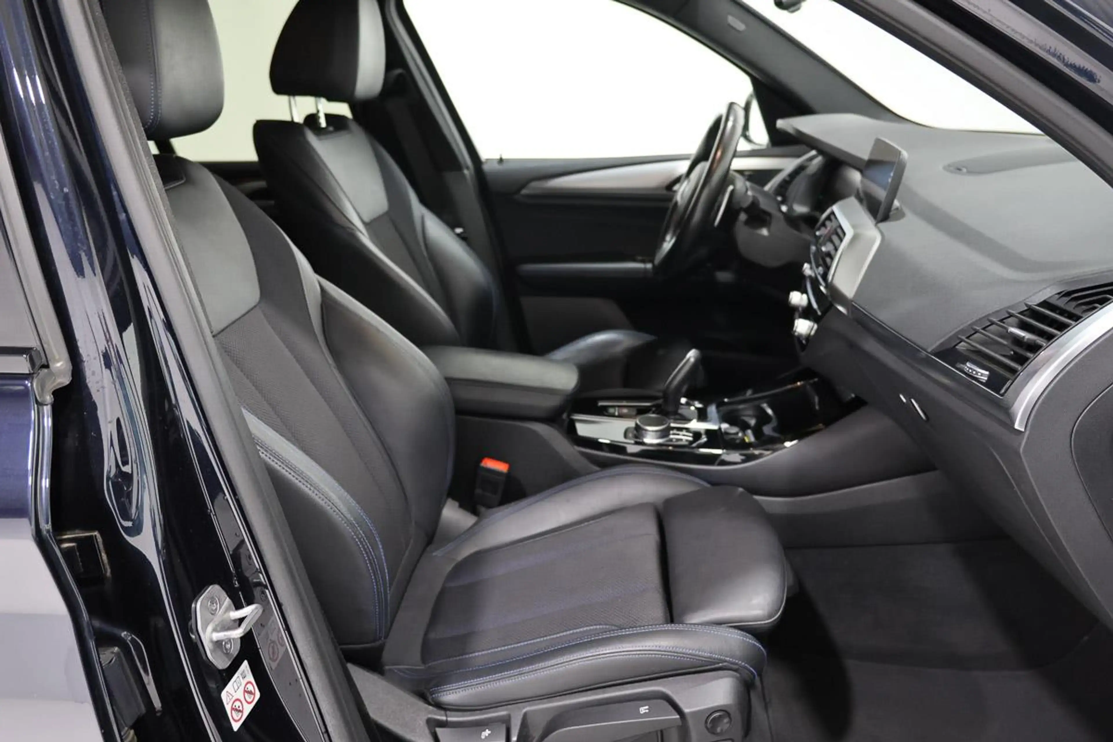 BMW X3 SDRIVE 18DA PACK M LED S-CUIR CAM JA20 — photo 10