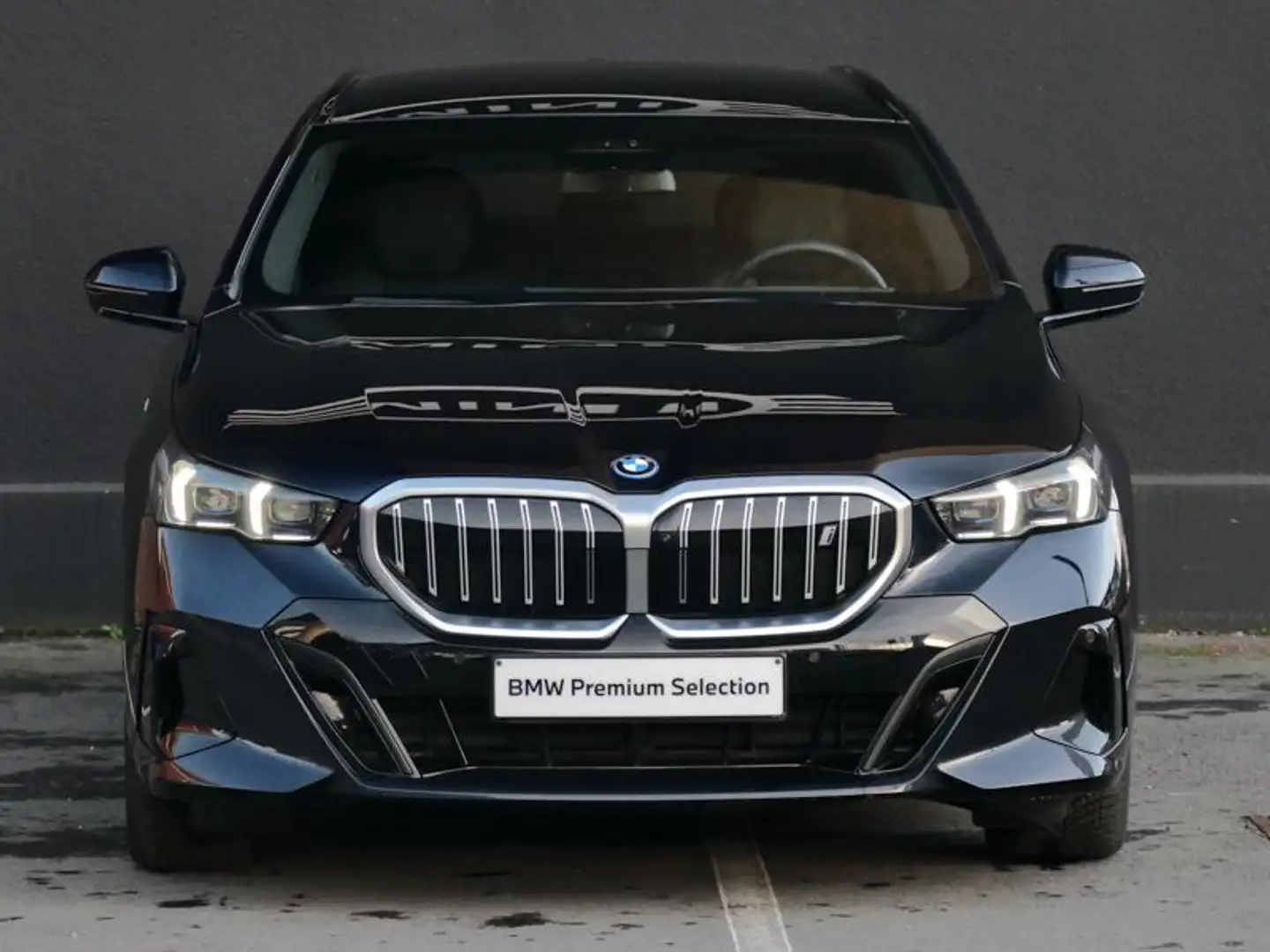 BMW i5 eDrive40 Touring M Sport | TOWB | DRIVE PRO | PARK Noir - 2