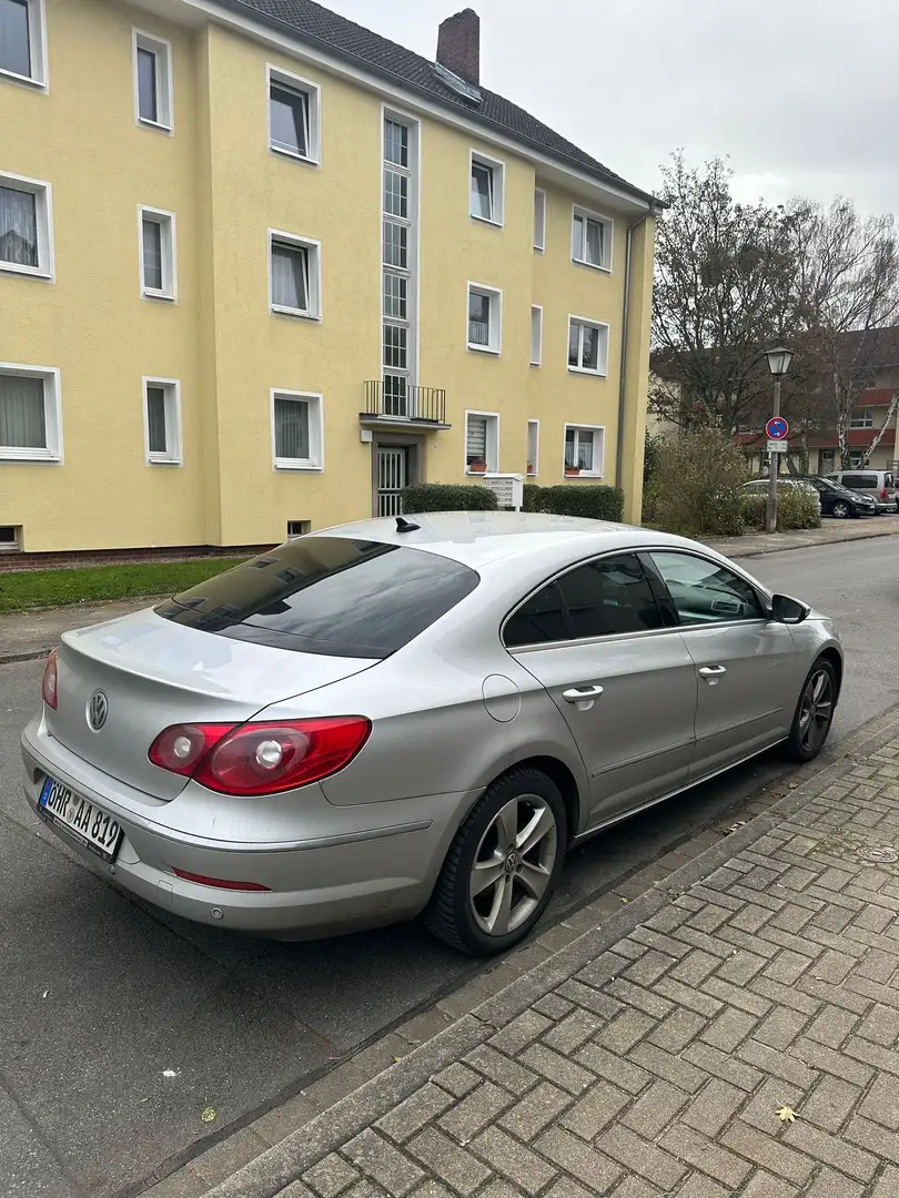 Volkswagen Passat CC 2.0 TDI DSG - 1
