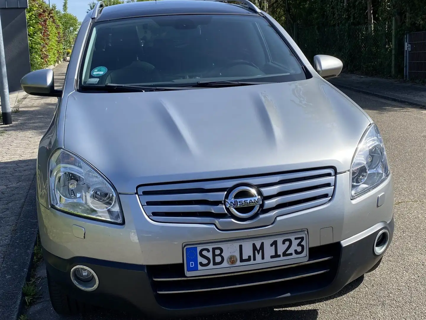 Nissan Qashqai+2 Qashqai Diesel 1.5 dCi DPF tekna Silber - 1