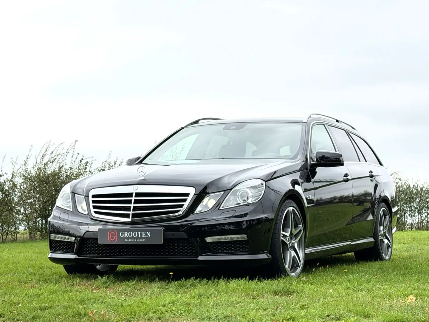 Mercedes-Benz E 63 AMG Estate E Kombi - W212 - 6.3 Liter - 73.000 km ! Noir - 2