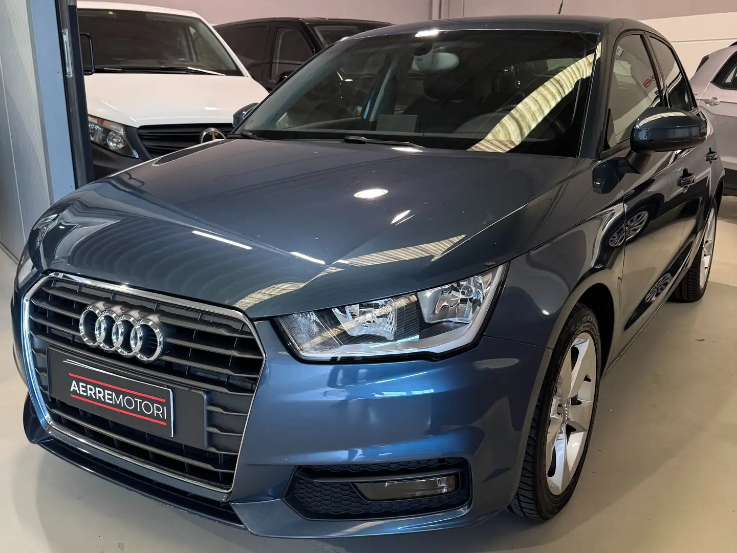 Audi A1 A1 Sportback 1.4 tdi Sport - Neopatentati Blu/Azzurro - 1
