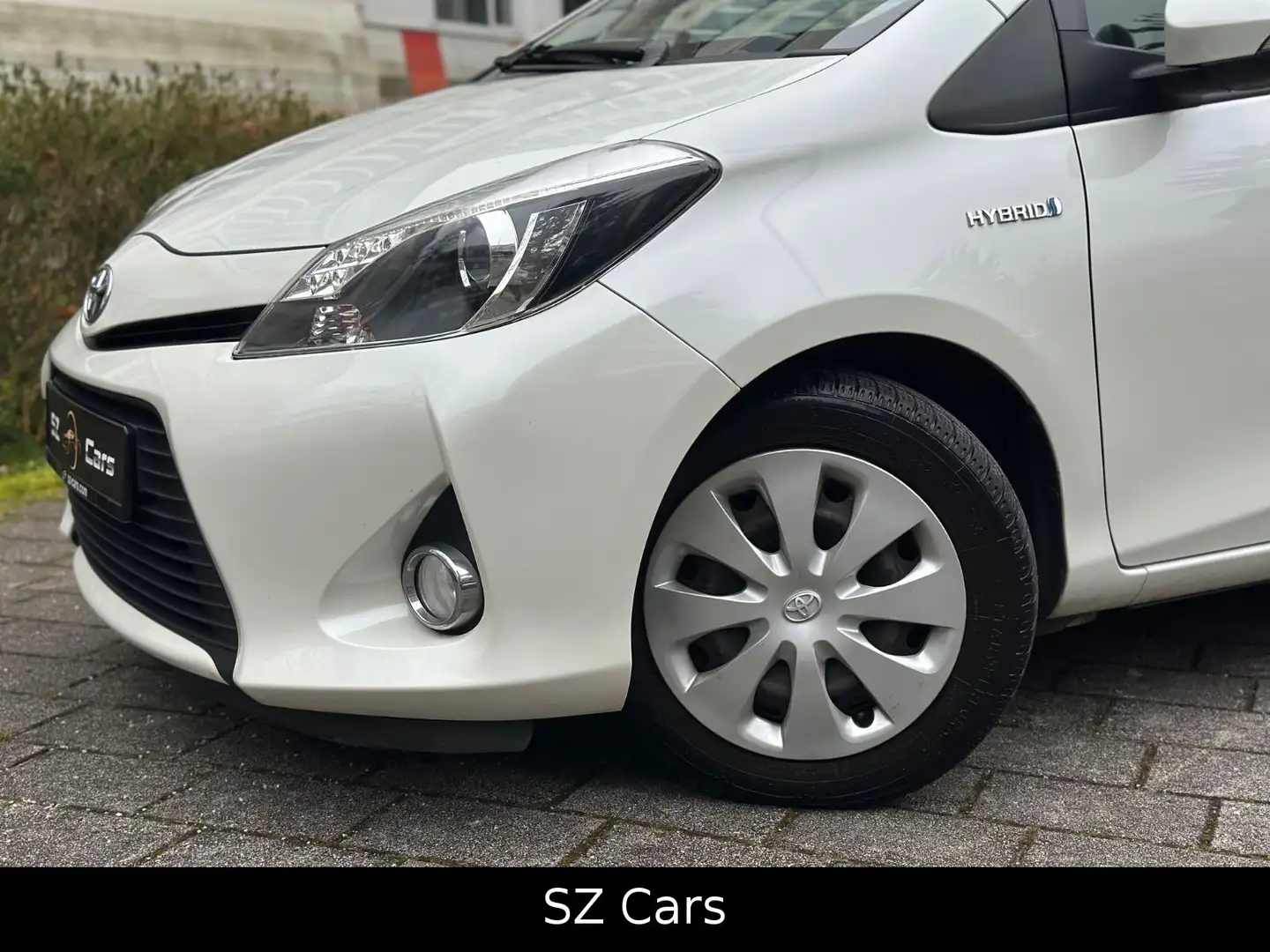 Toyota Yaris Hybrid Edition 2014*KEYLESS*KAMERA Weiß - 2