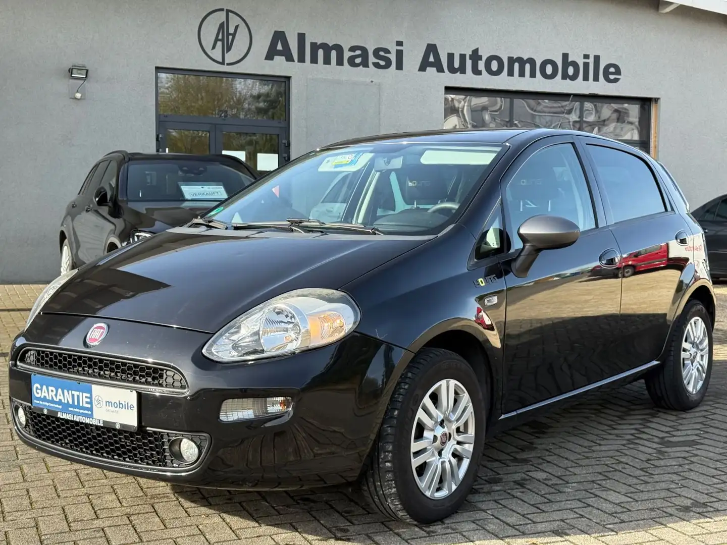 Fiat Punto Young/ Garantie/TÜV NEU/ 8-fach Räder - 1