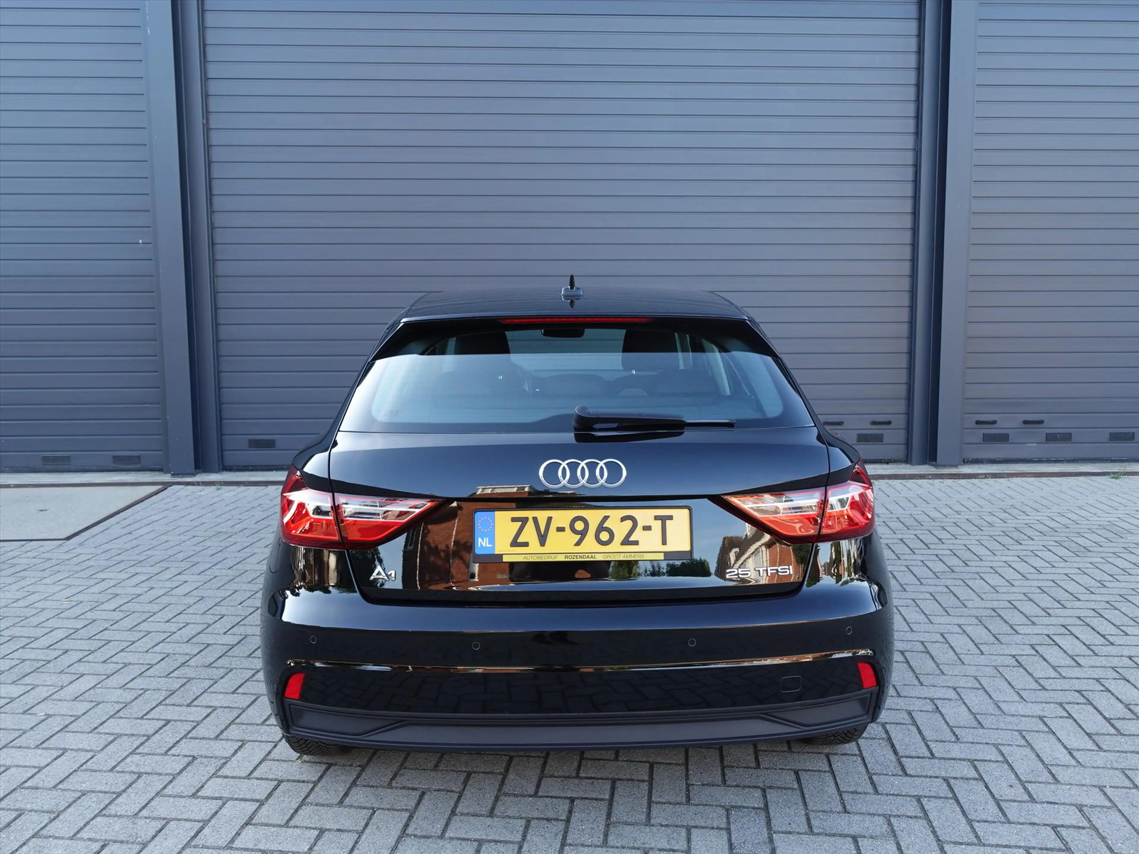 Audi A1 Sportback 25 TFSI Pro Line RIJKLAAR/CARPLAY/CLIMA/ — photo 4