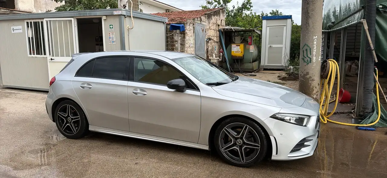 Mercedes-Benz A 200