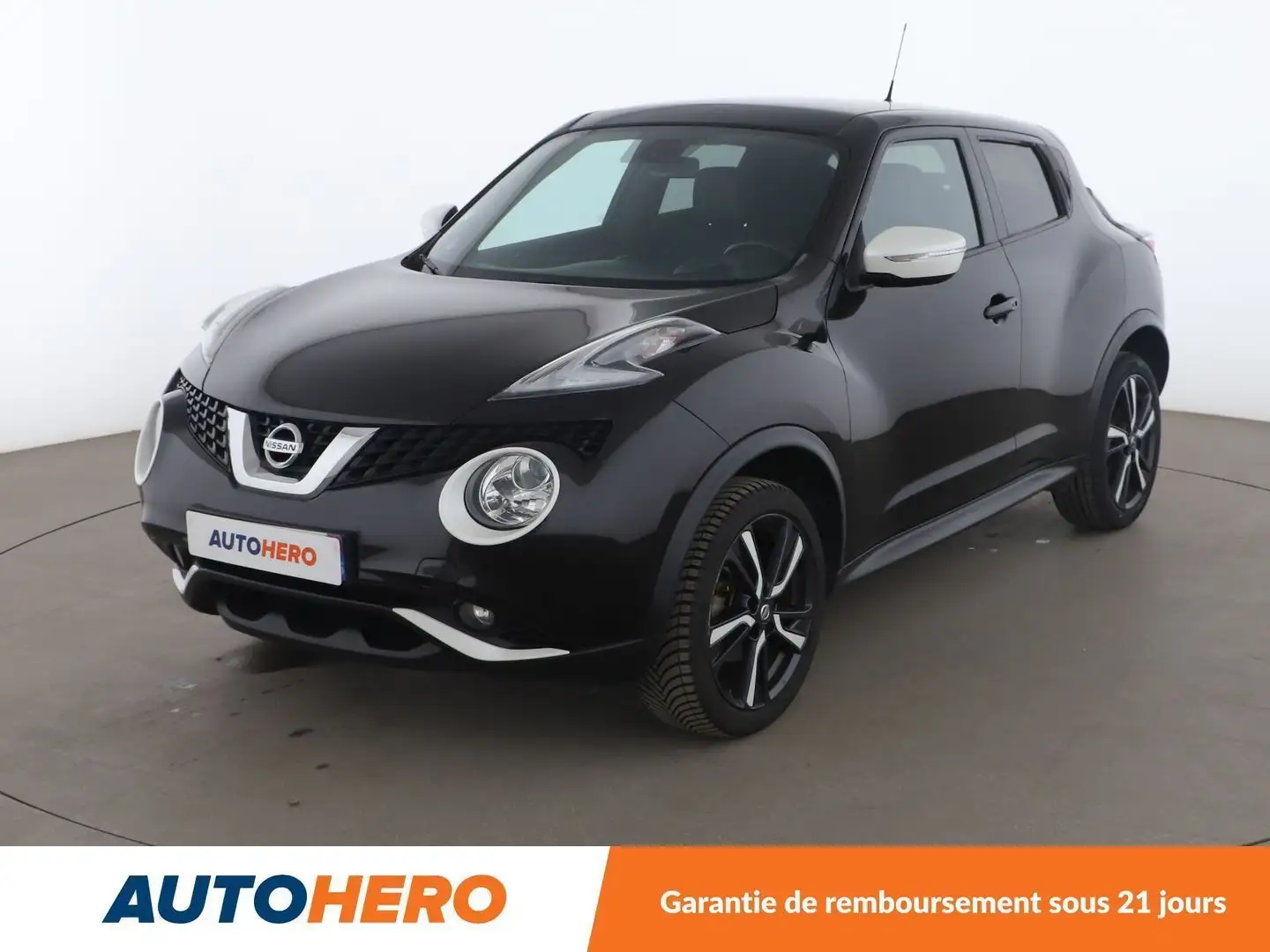Nissan Juke 1.2 DIG-T N-Connecta Noir - 1