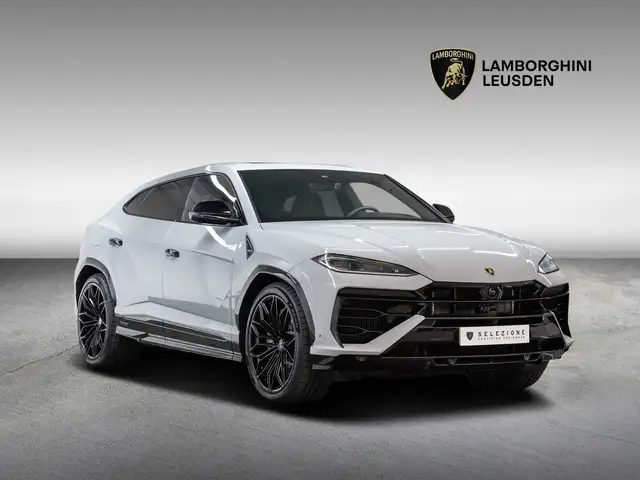 Lamborghini Urus SE MY25 | Panorama Roof | B&O | Full Comfort Seats