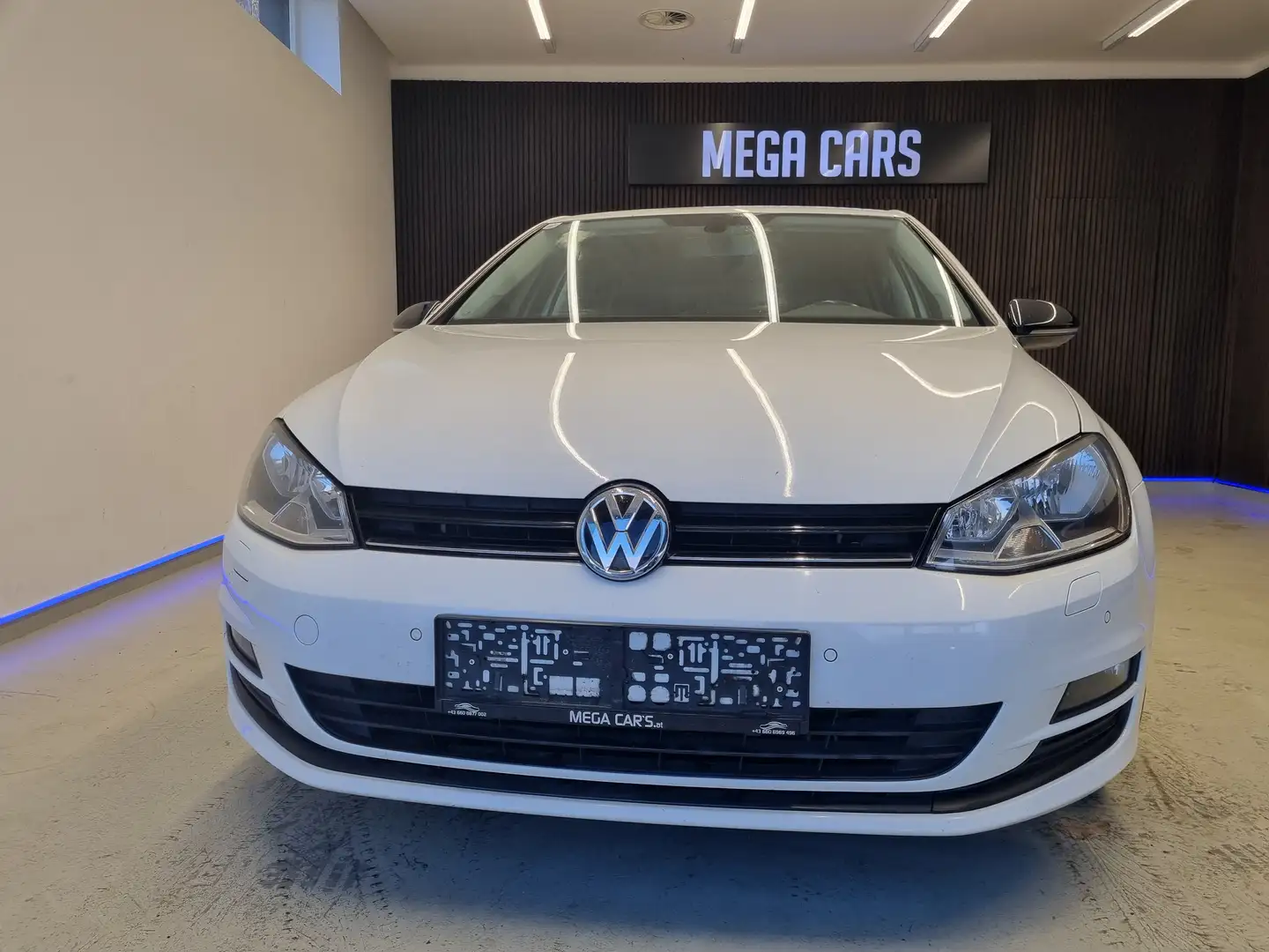 Volkswagen Golf Comfortline BMT Weiß - 2