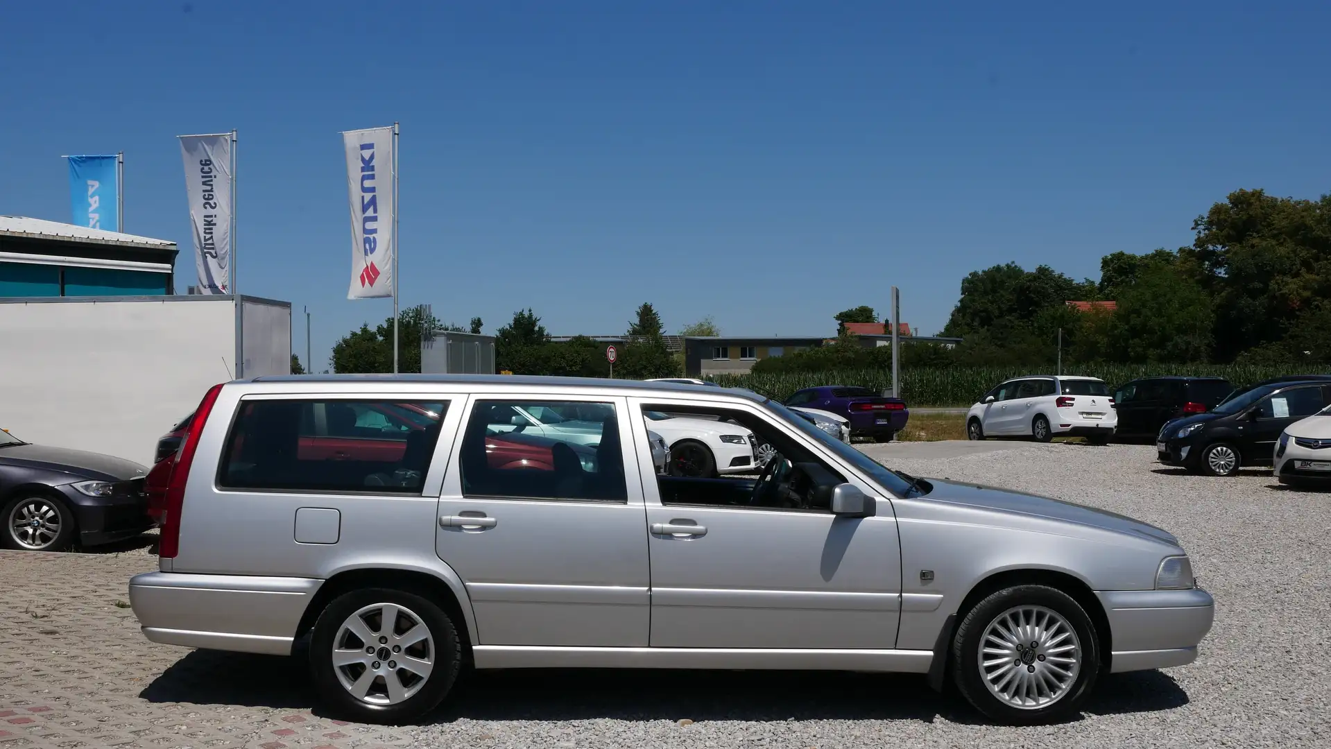 Volvo V70 Scheckheftgepfleg Sitzheizung Klimaanlag Tempomat Grau - 2