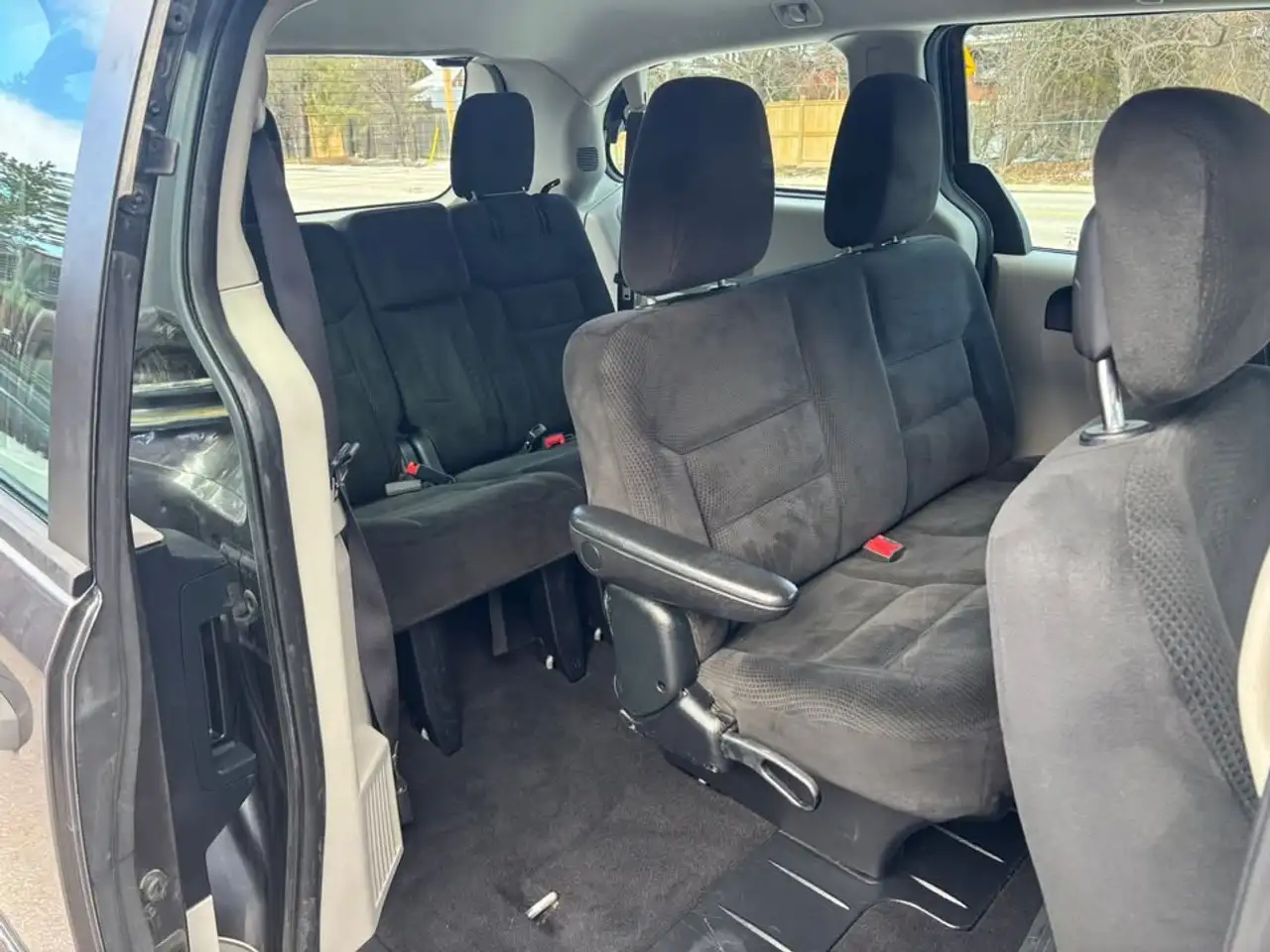 Dodge Grand Caravan снимка Dodge Grand Caravan