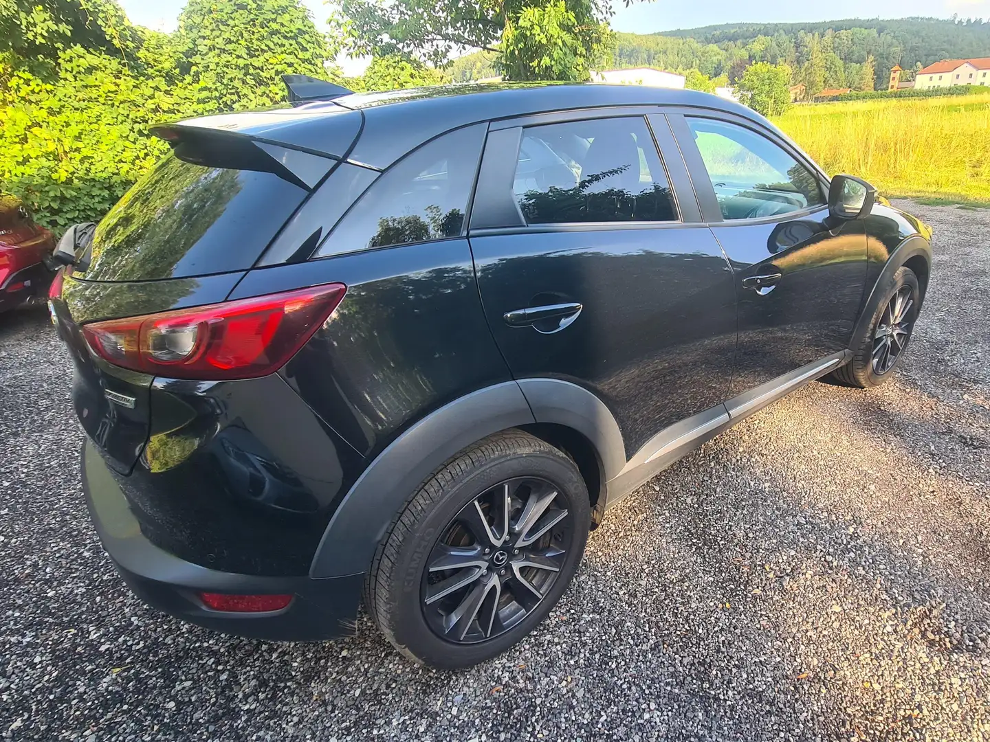 Mazda CX-3 Exclusive-Line AWD Schwarz - 2