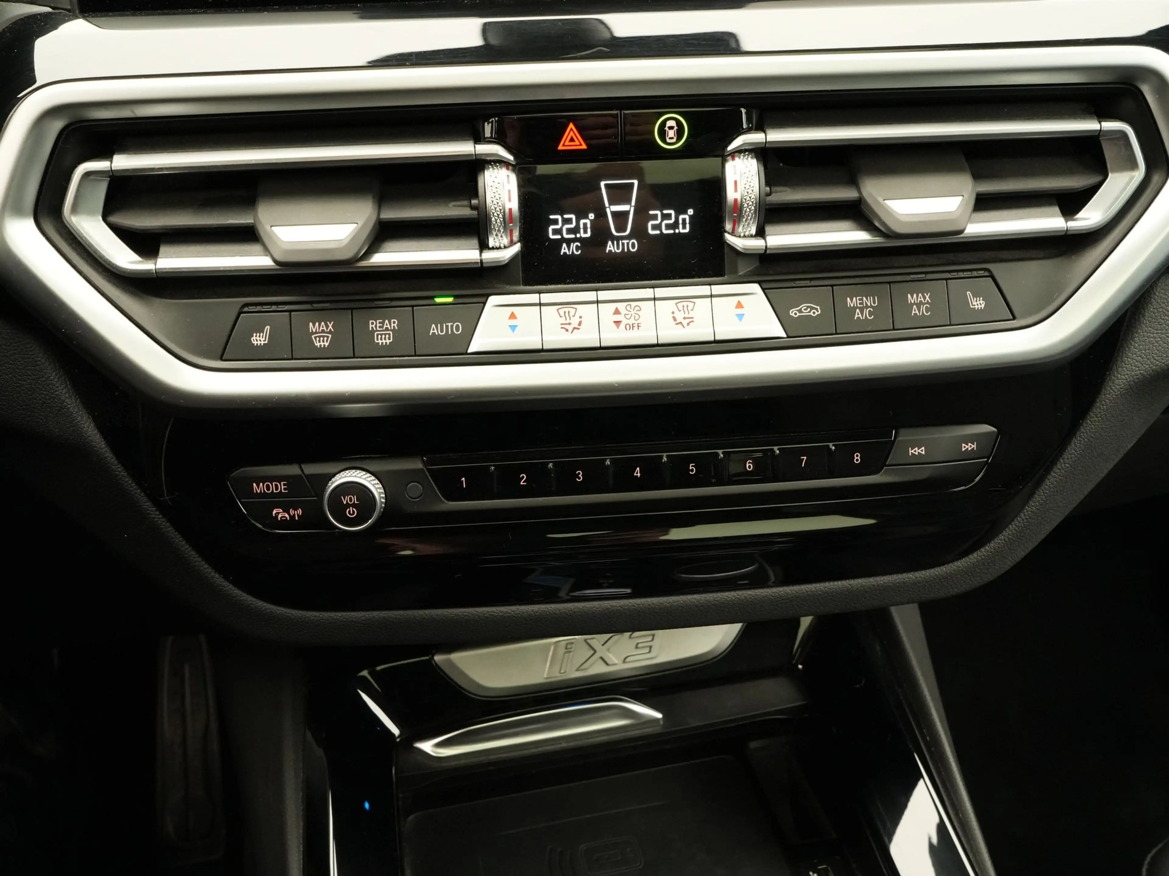 BMW iX3 High Executive Edition 80 kWh — photo 14