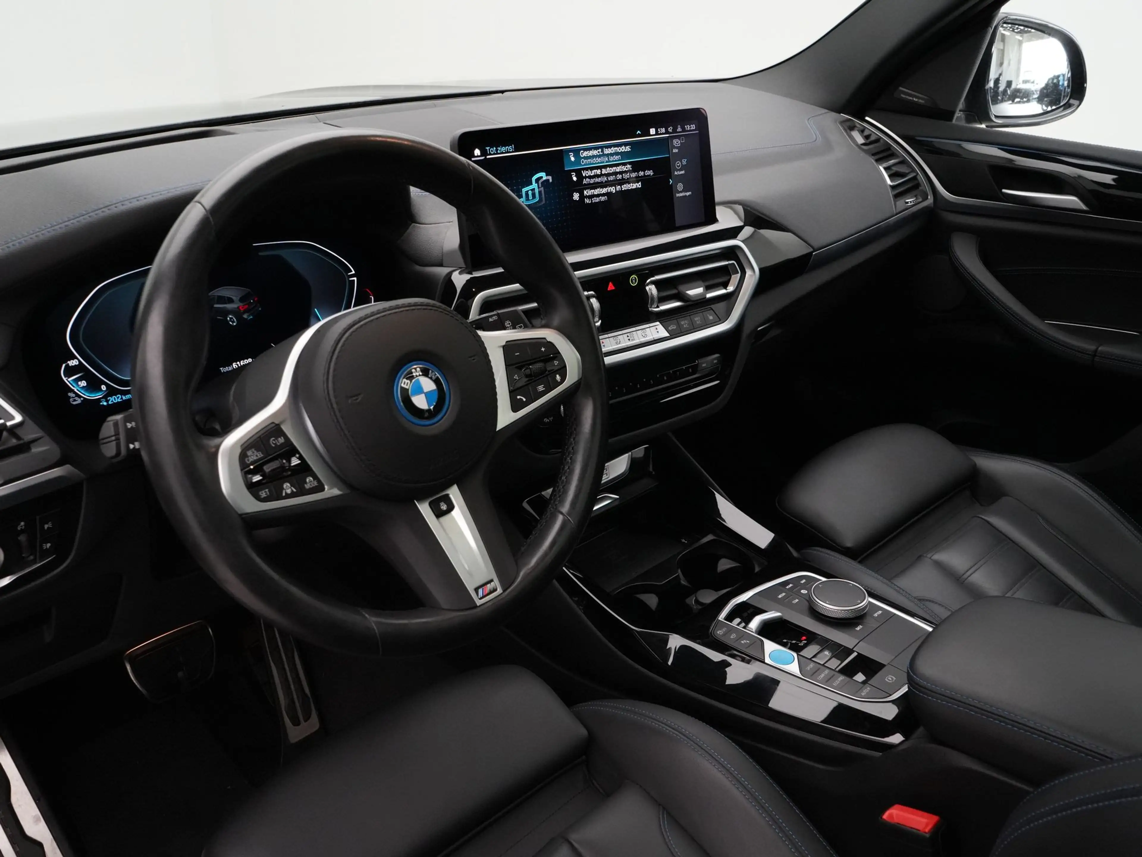 BMW iX3 High Executive Edition 80 kWh — photo 2