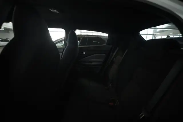 Nissan Juke view 13