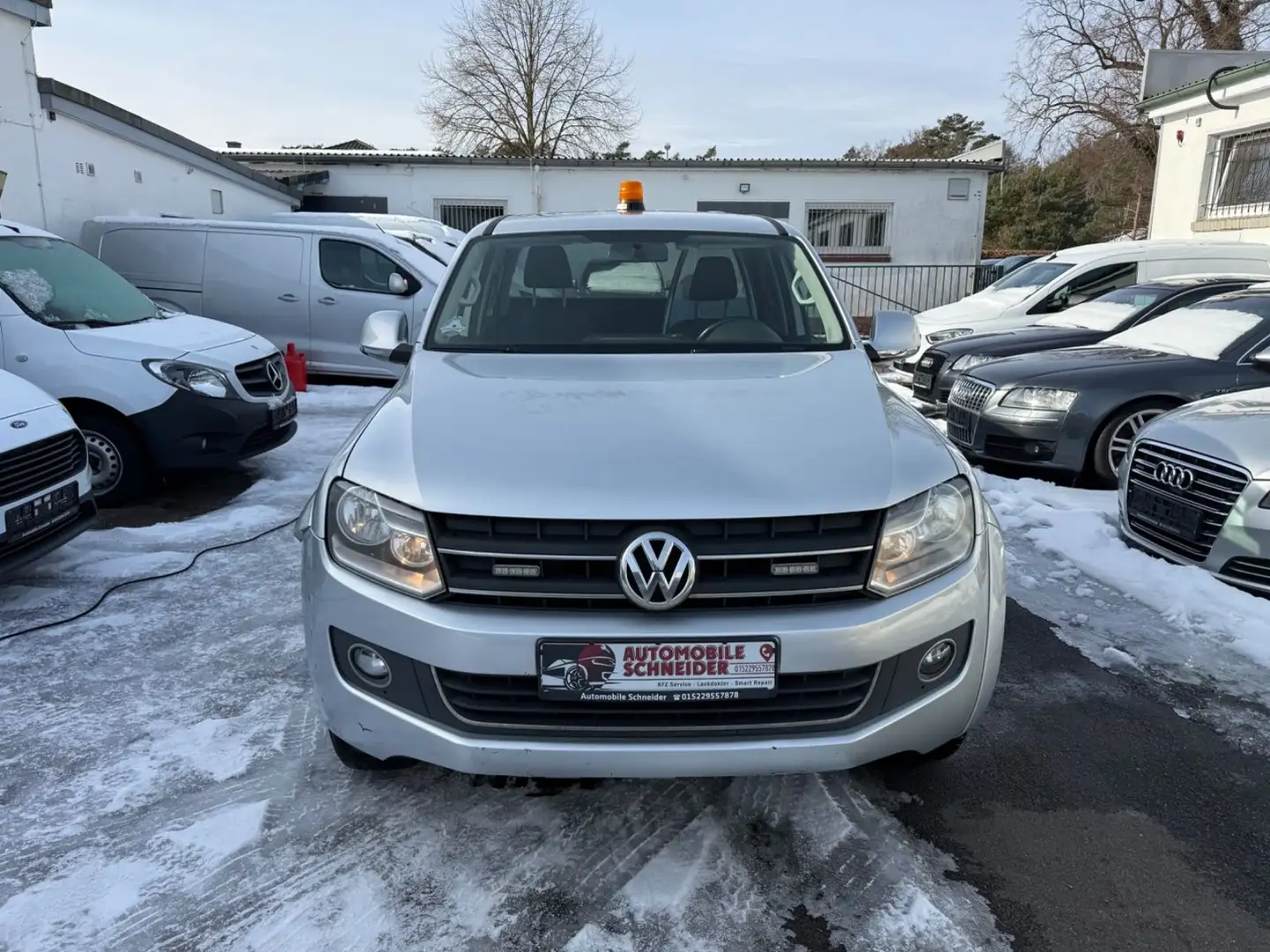 Volkswagen Amarok Highline DoubleCab 4Motion Silber - 2