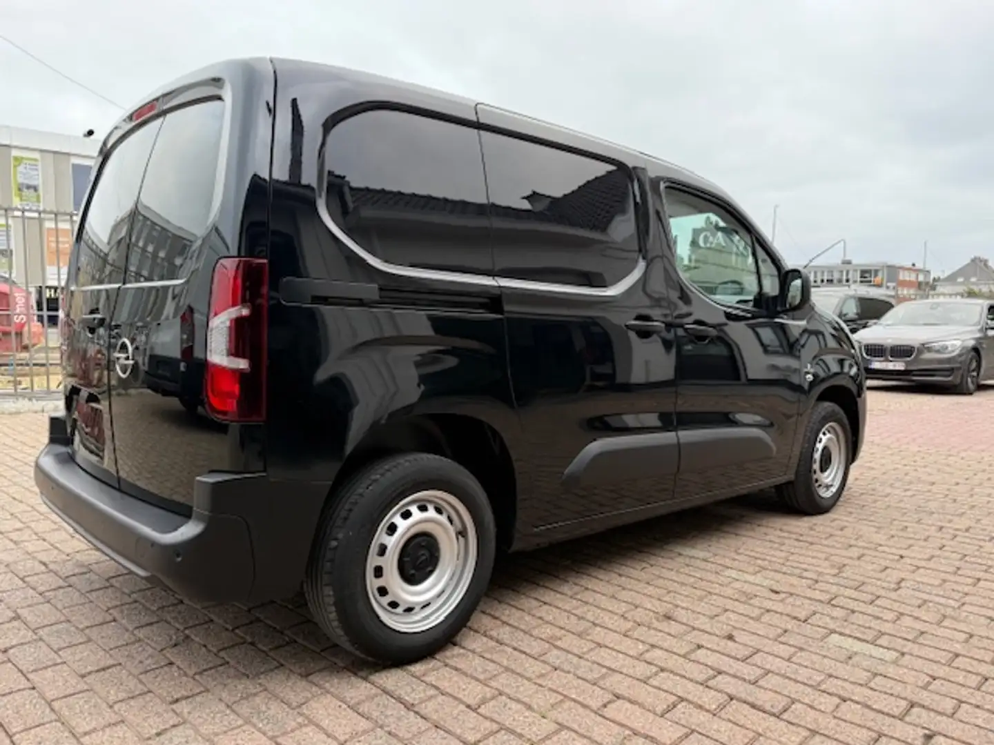 Opel Combo 1,5TDi, airco, 6vit, 75 kw, euro 6d Noir - 2