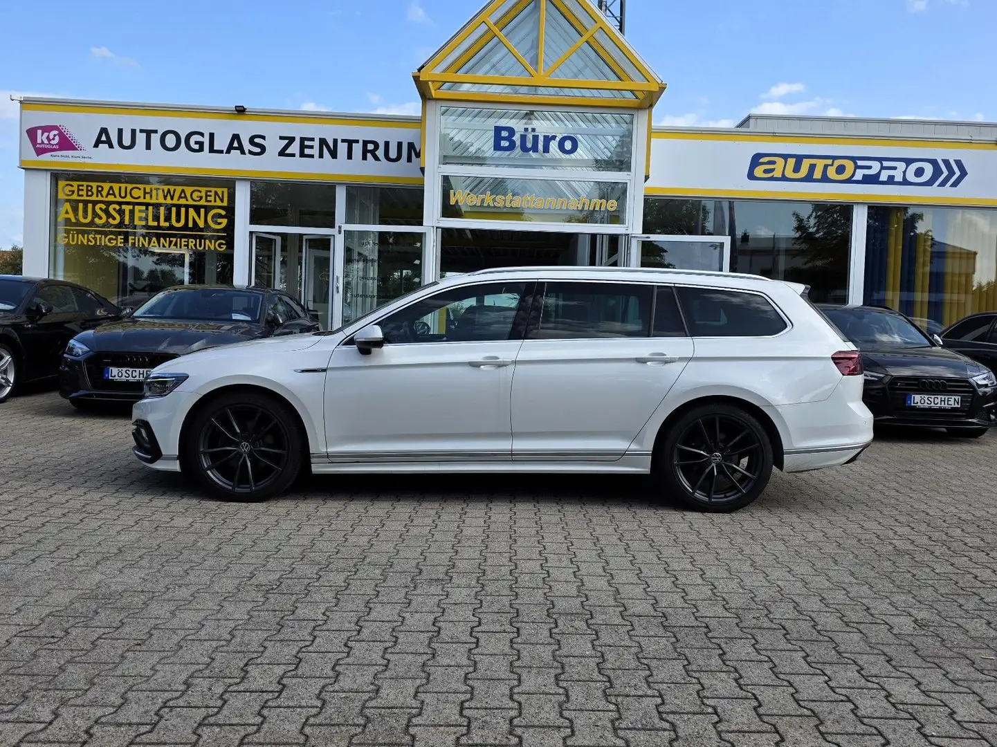Volkswagen Passat Variant Elegance R-Line Leder Nappa Wit - 1