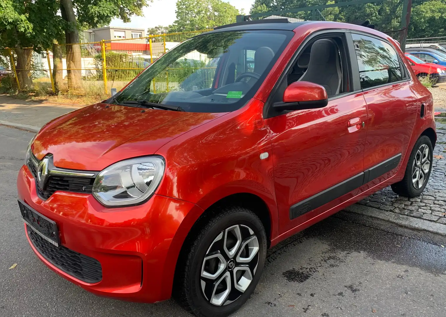 Renault Twingo Limited mit Faltdach und Klima Rouge - 2