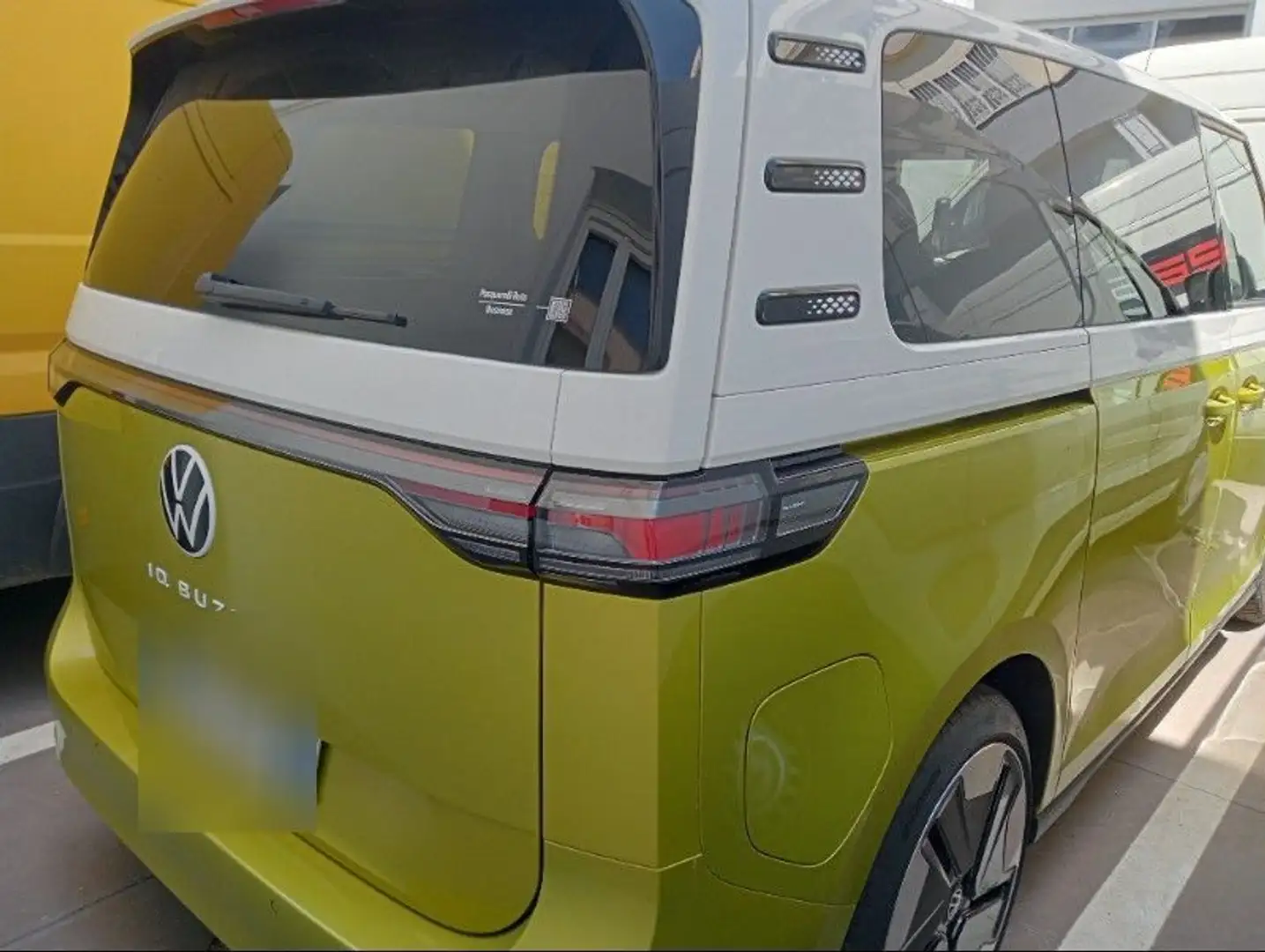 Volkswagen ID. Buzz Pro 82/77 kWh Kamera AHZ Garantie Gelb - 2
