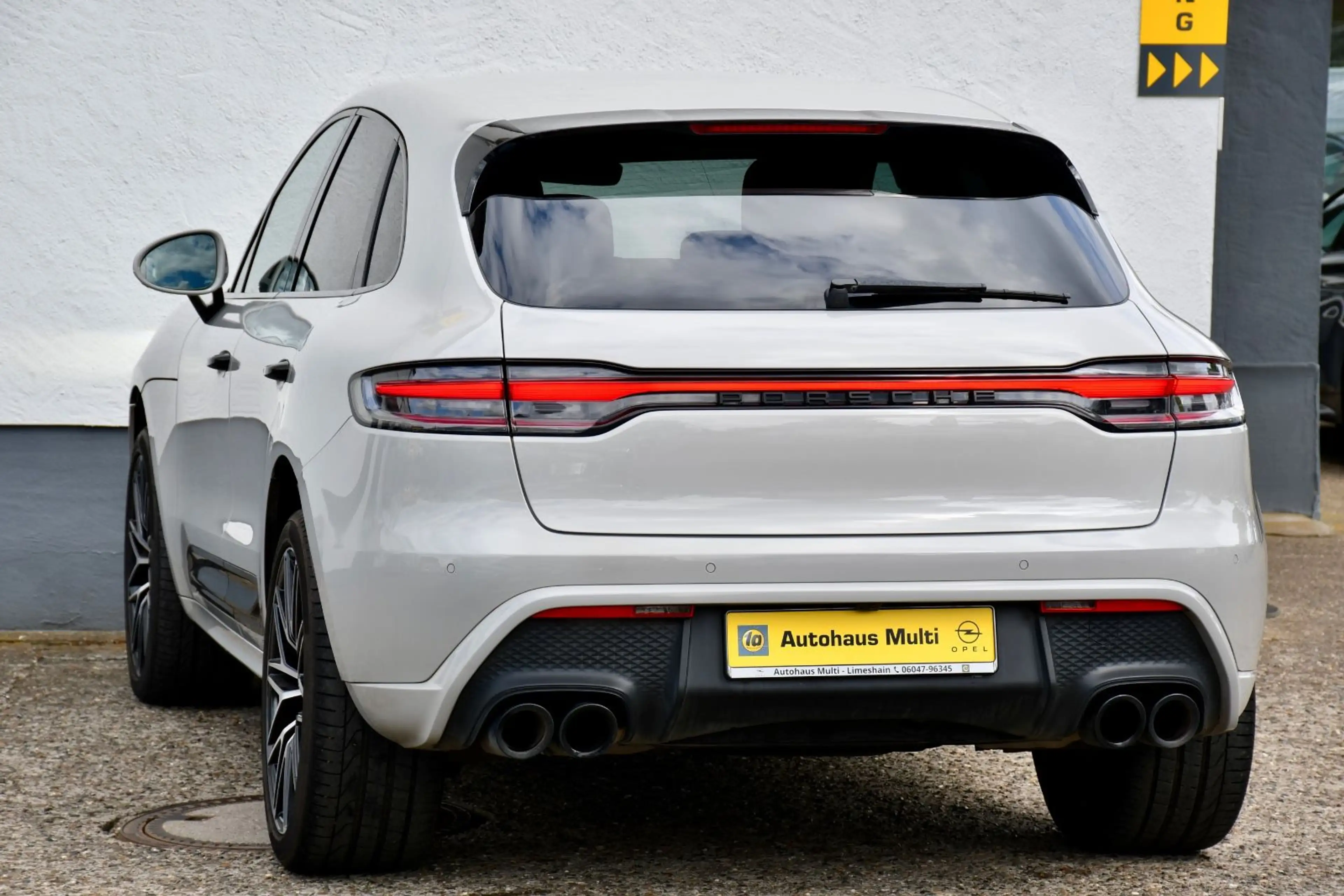 Porsche Macan S SportChrono AHK ACC SportAuspuff Kamera — photo 7
