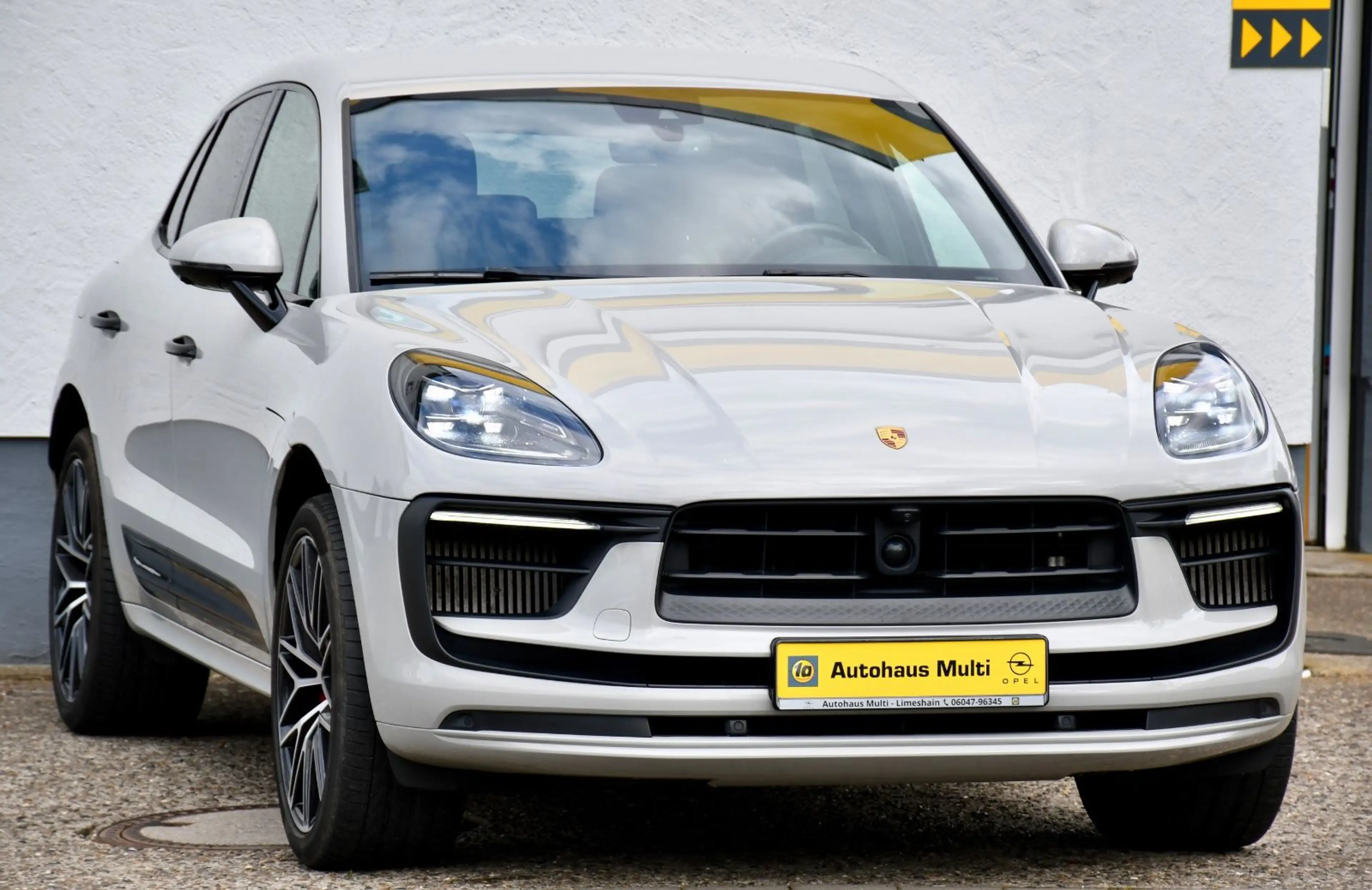 Porsche Macan S SportChrono AHK ACC SportAuspuff Kamera — photo 4
